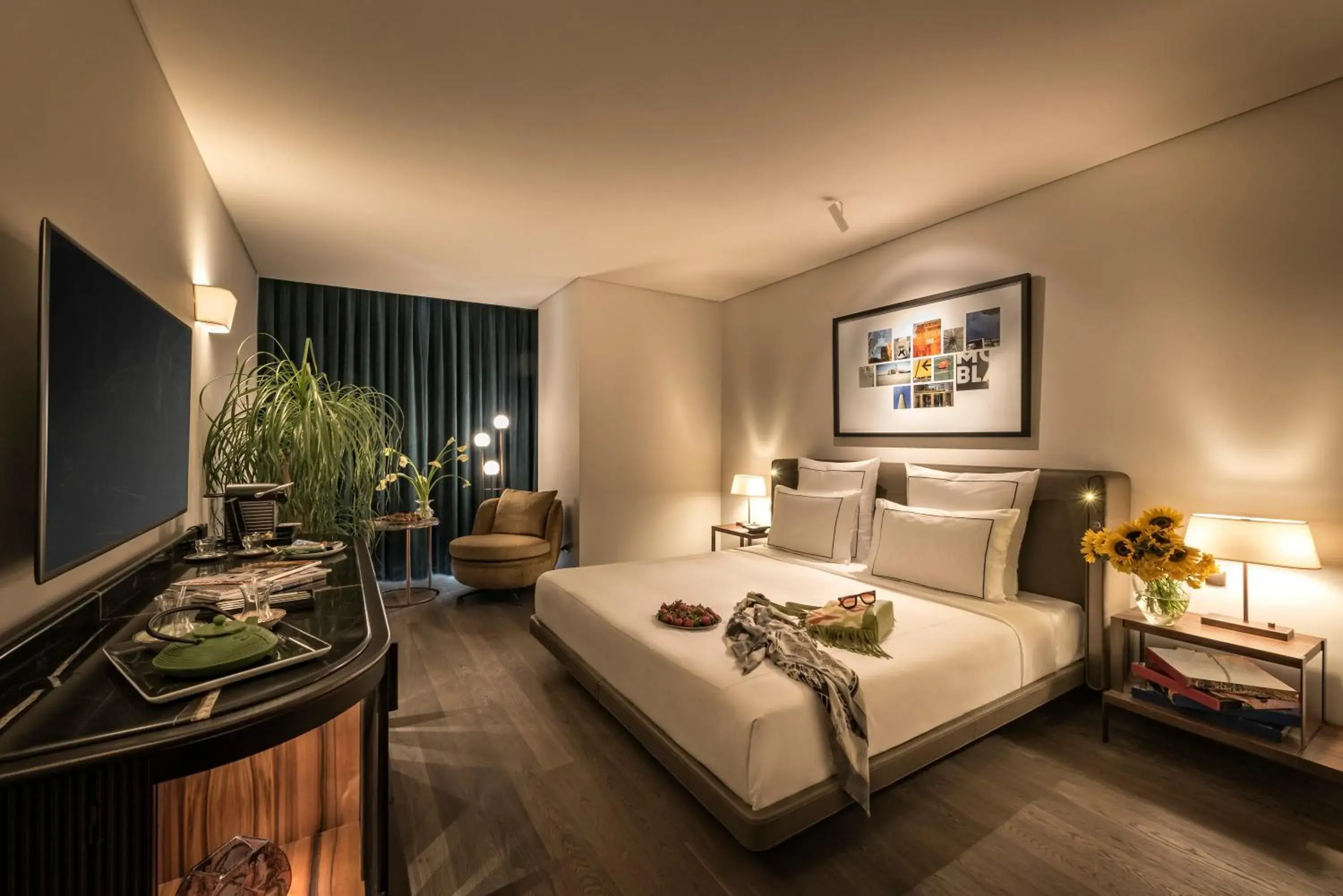 Property building, Bed in Glens Palas Istanbul Nisantasi Property building, Bed in Glens Palas Istanbul Nisantasi