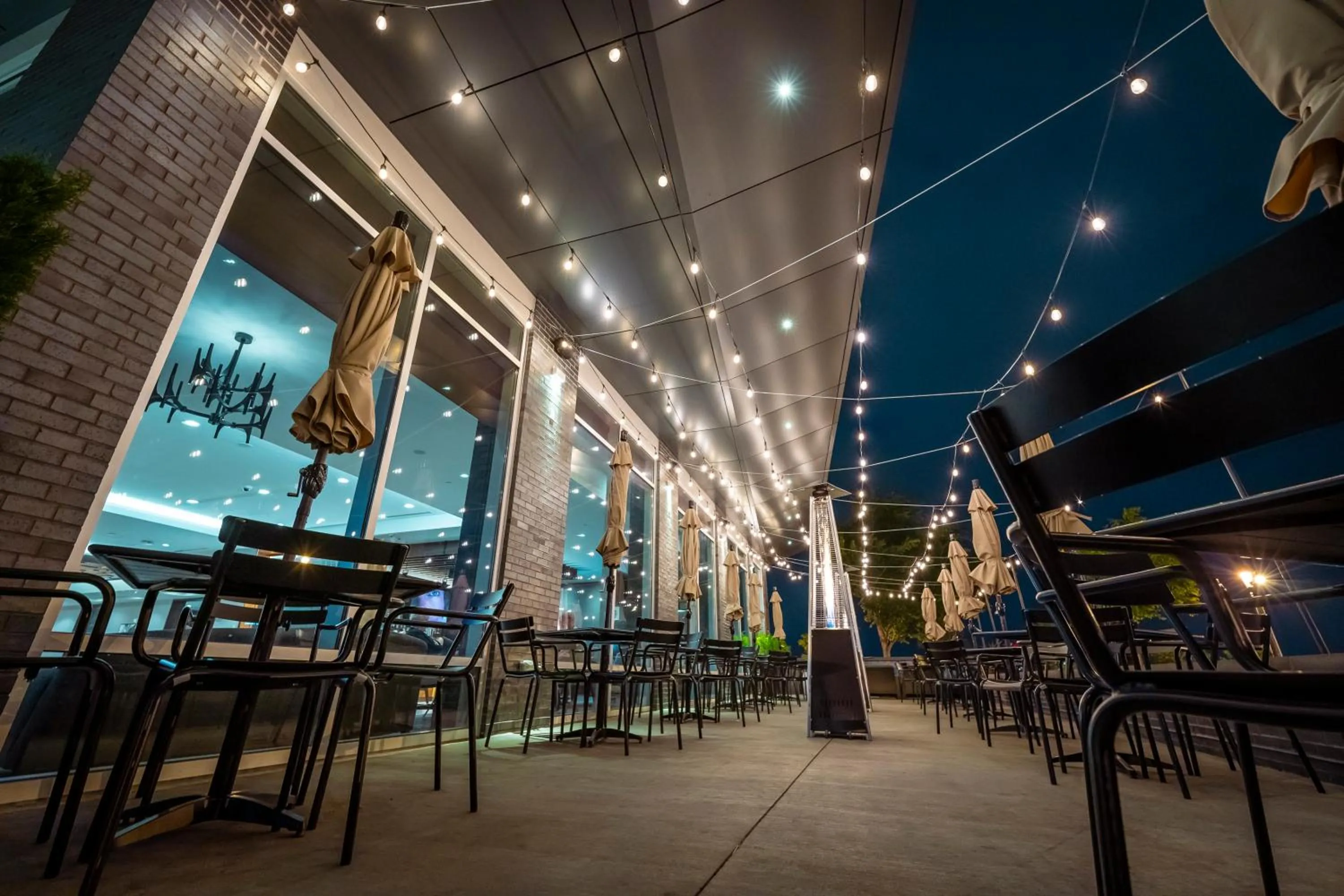 Restaurant/places to eat in Hyatt Place Milwaukee Downtown