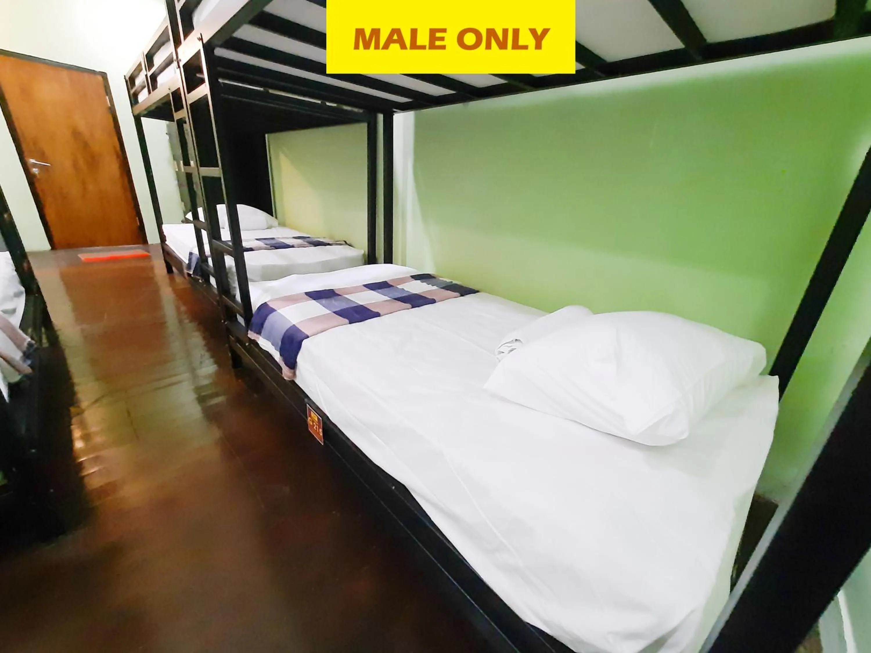 Bed in The Legian 777