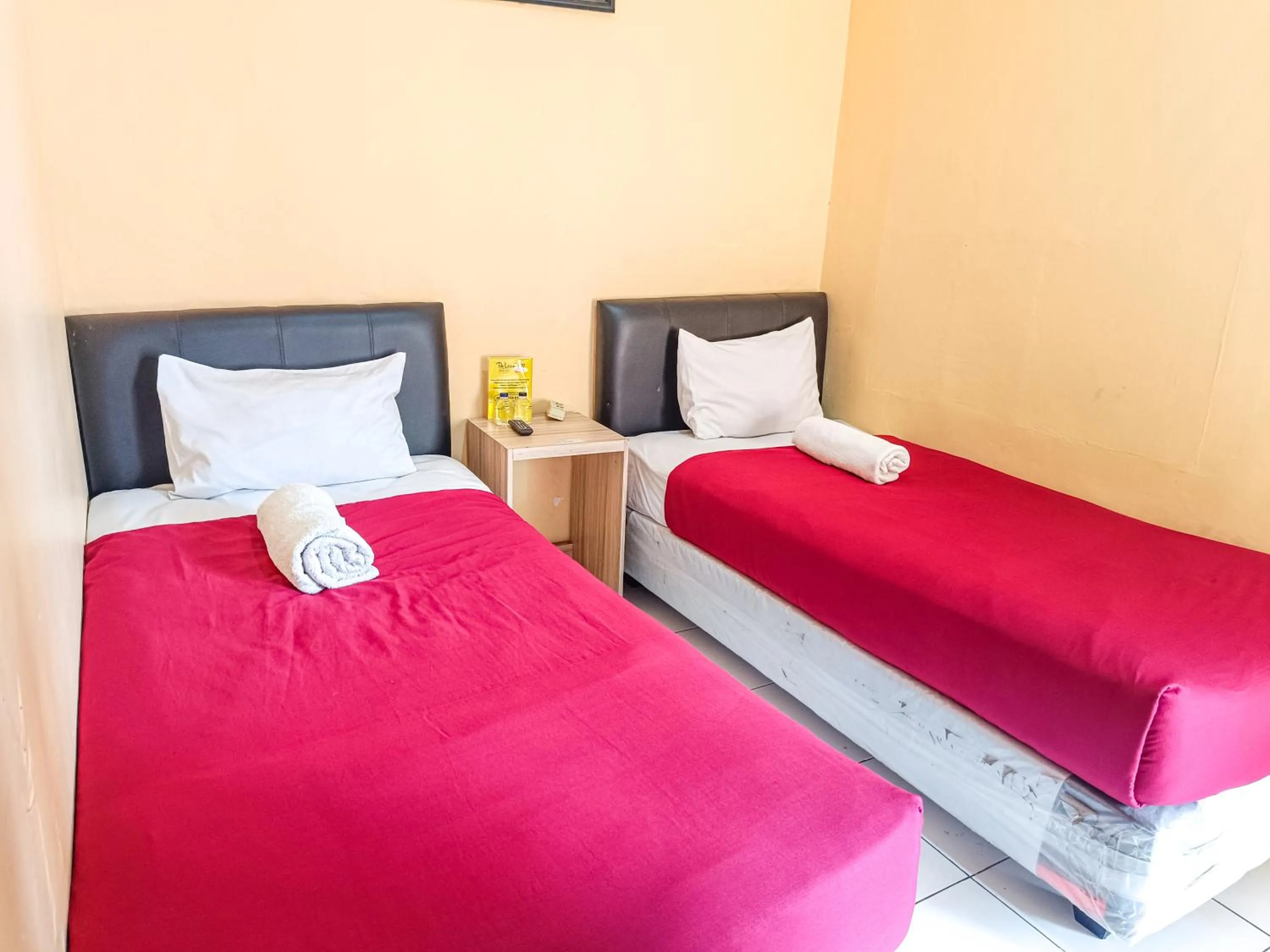 Bed in The Legian 777