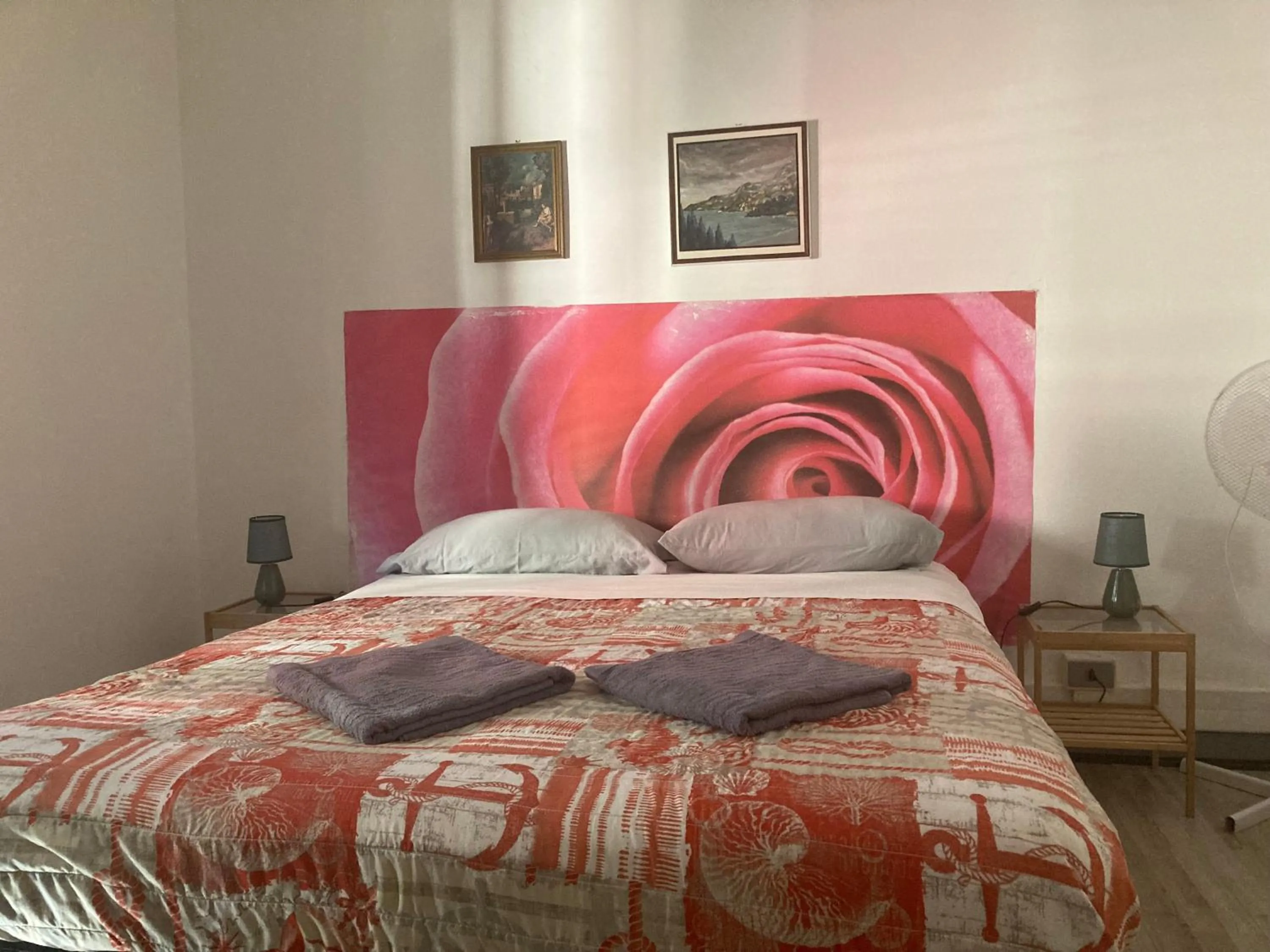 Bed in Guest House Roma