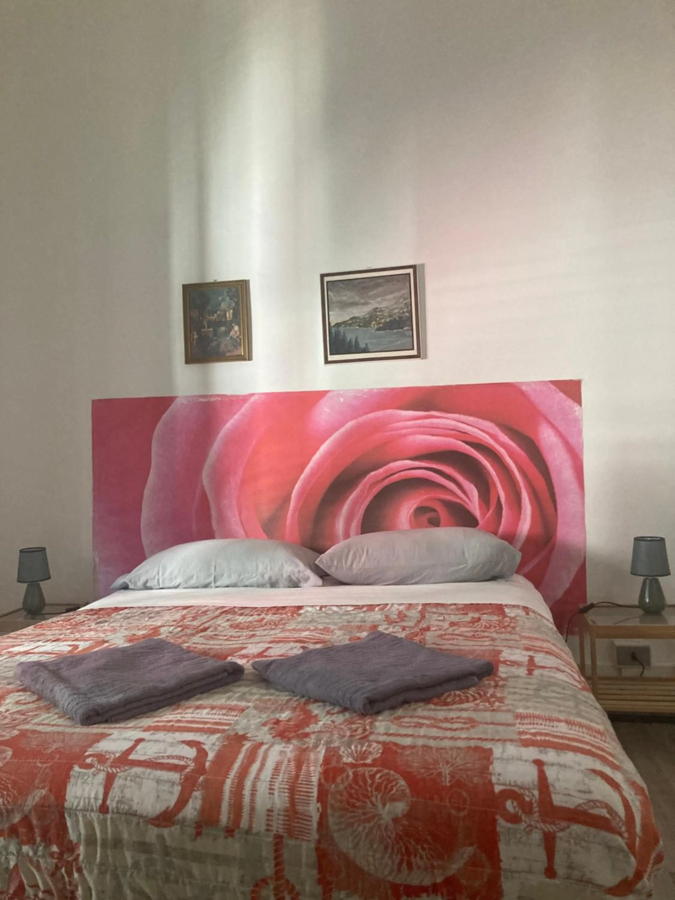 Bed in Guest House Roma