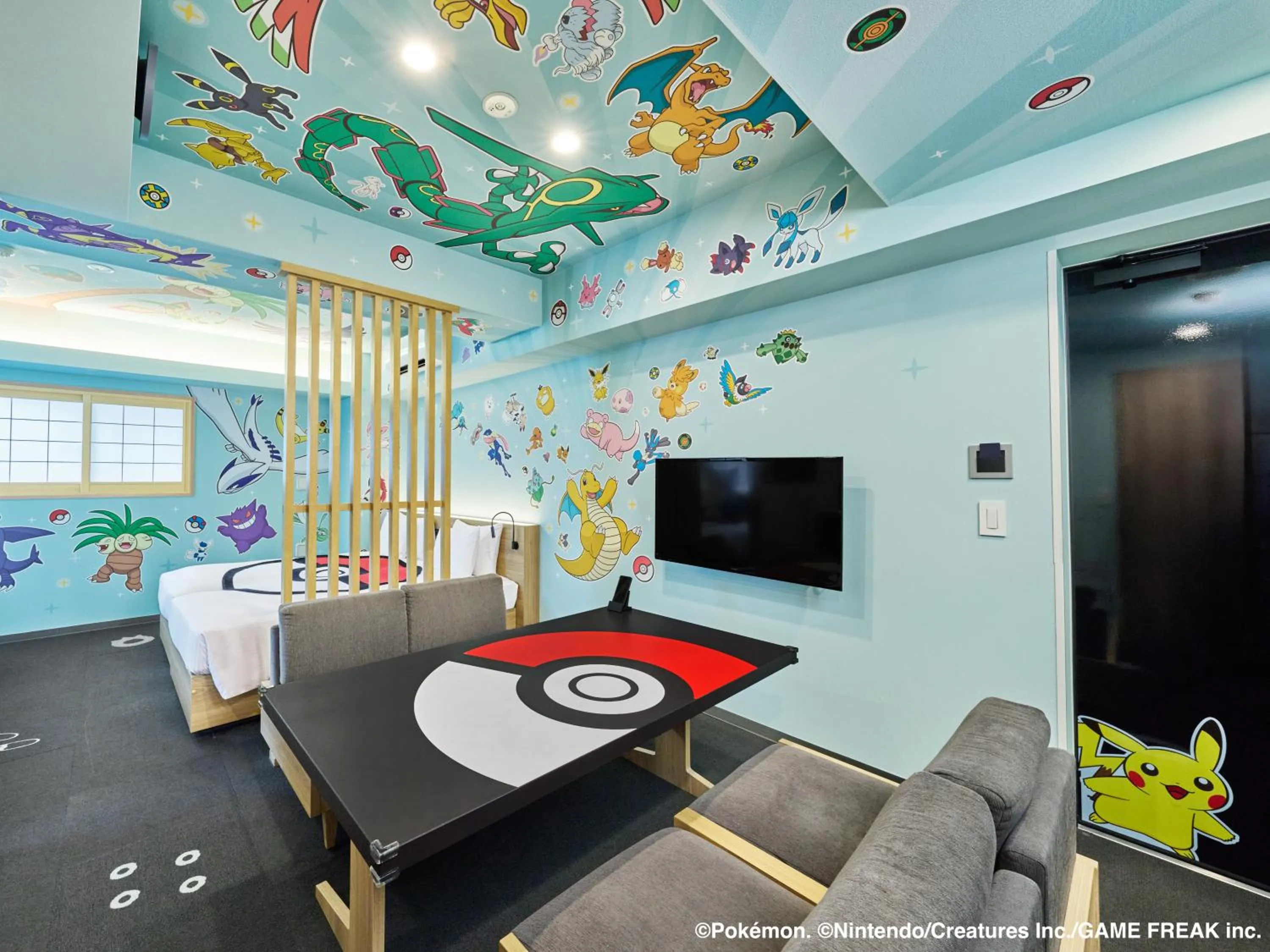 Dining area in MIMARU Tokyo Ueno East