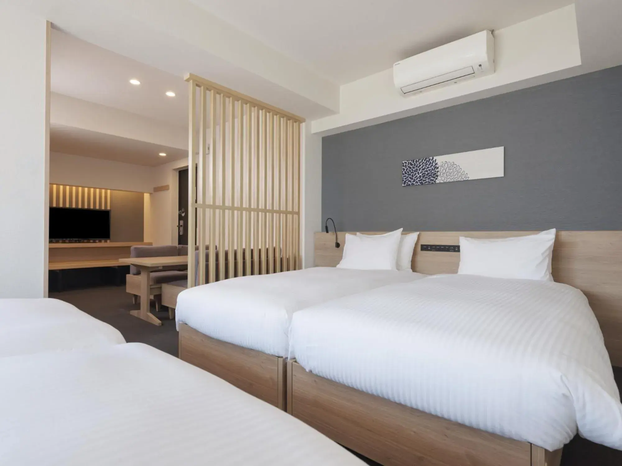 Photo of the whole room, Bed in MIMARU Tokyo Ueno East Photo of the whole room, Bed in MIMARU Tokyo Ueno East