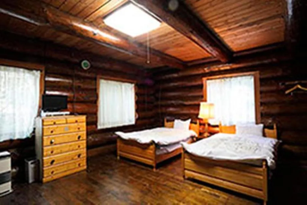 Bed in Canadian Village Goryu