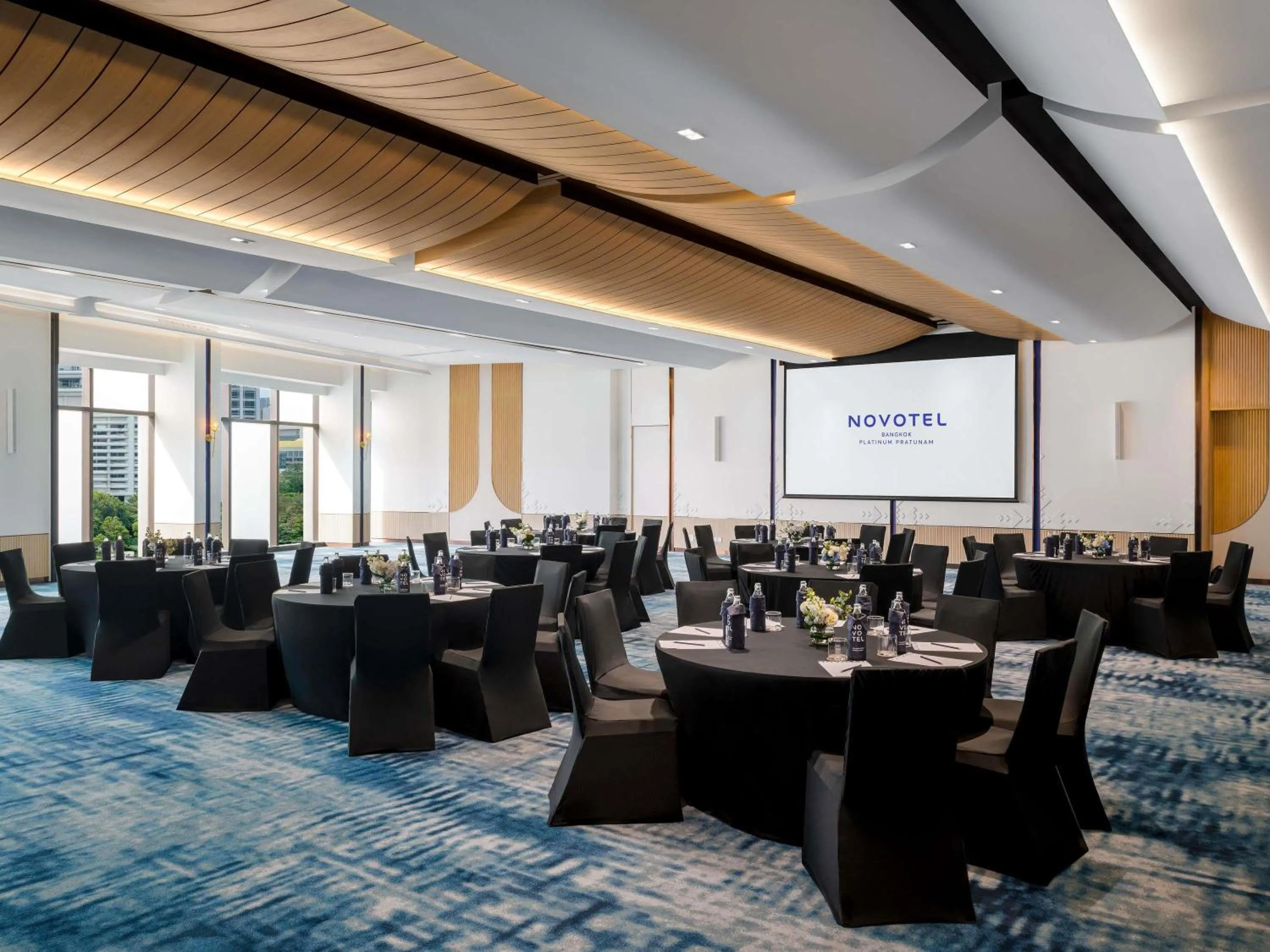 Meeting/conference room in Novotel Bangkok Platinum Pratunam