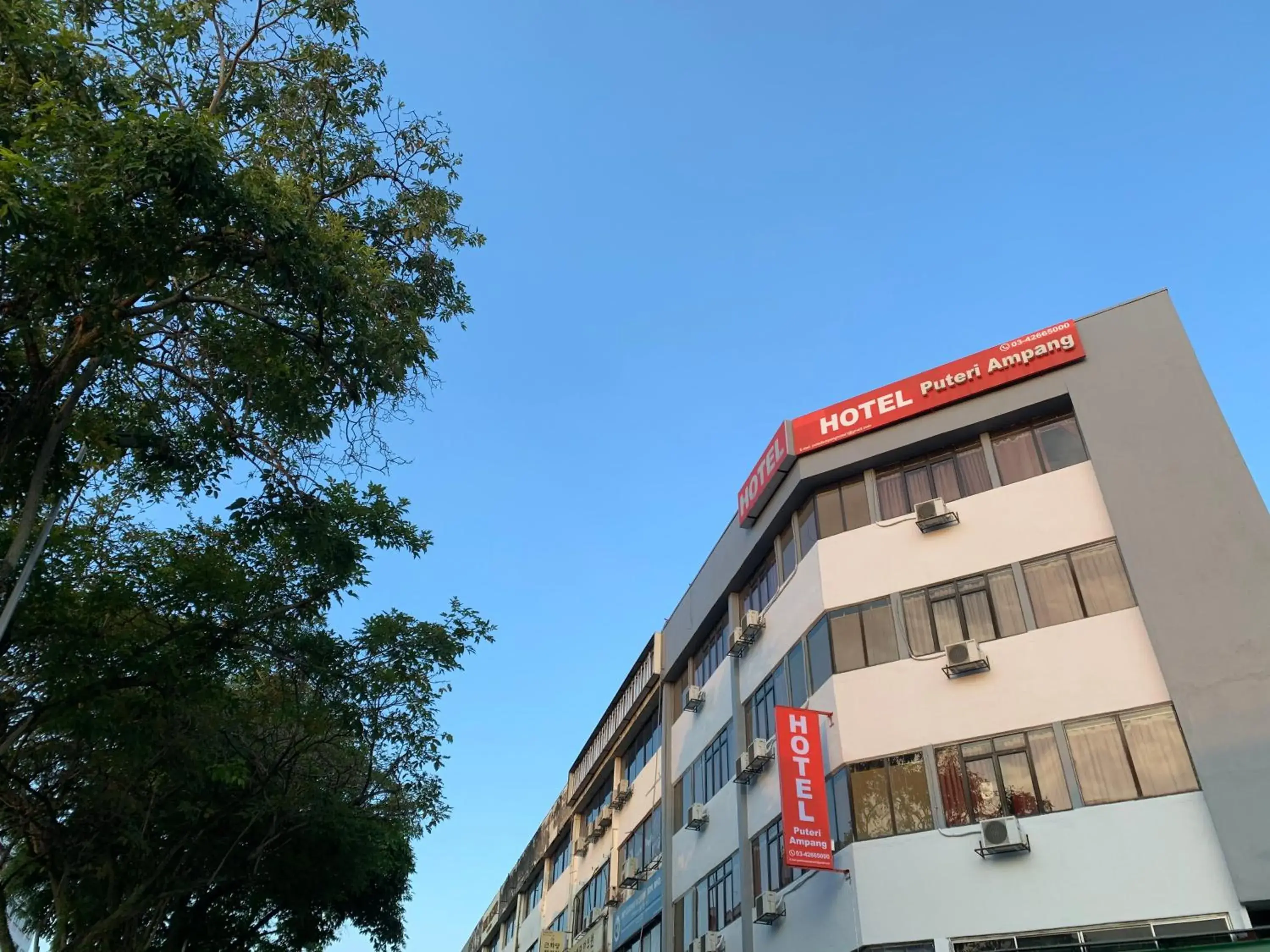 Property building in Puteri Ampang Hotel Property building in Puteri Ampang Hotel