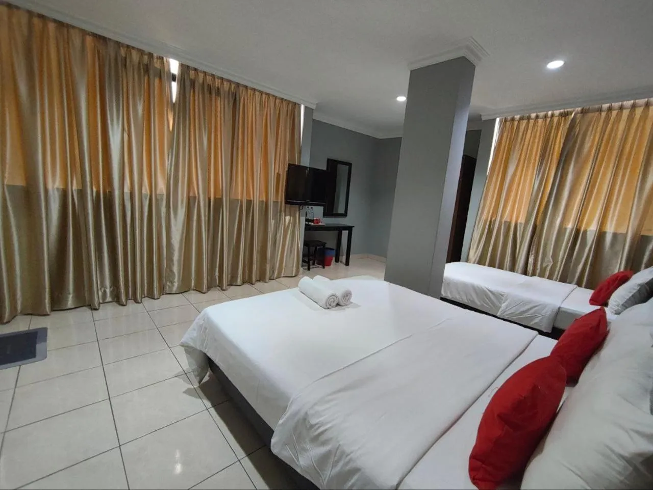 Bed in Puteri Ampang Hotel