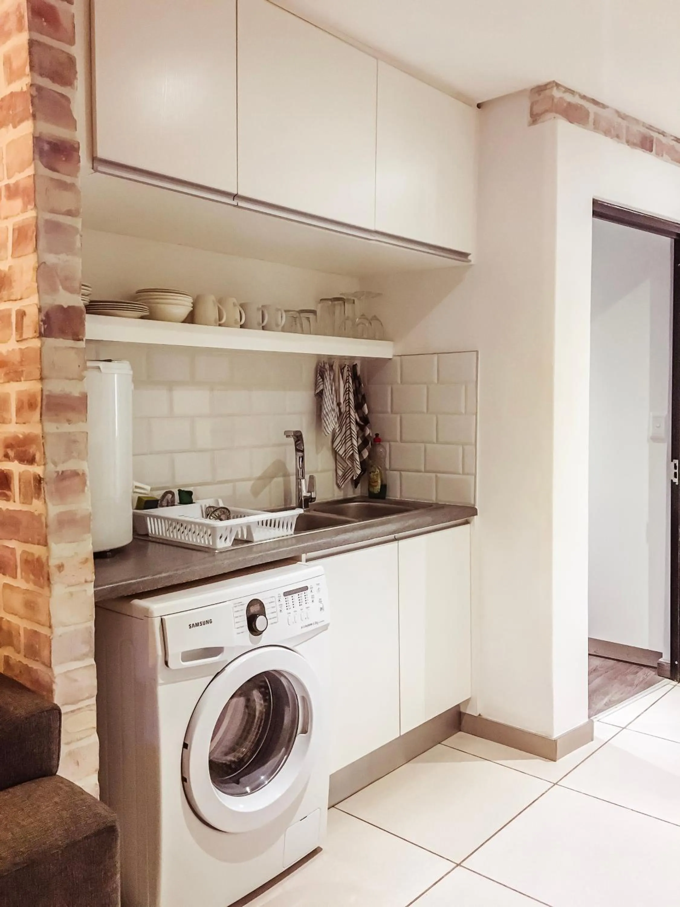 Elegant Wild Olive Apartment at Grove Mall