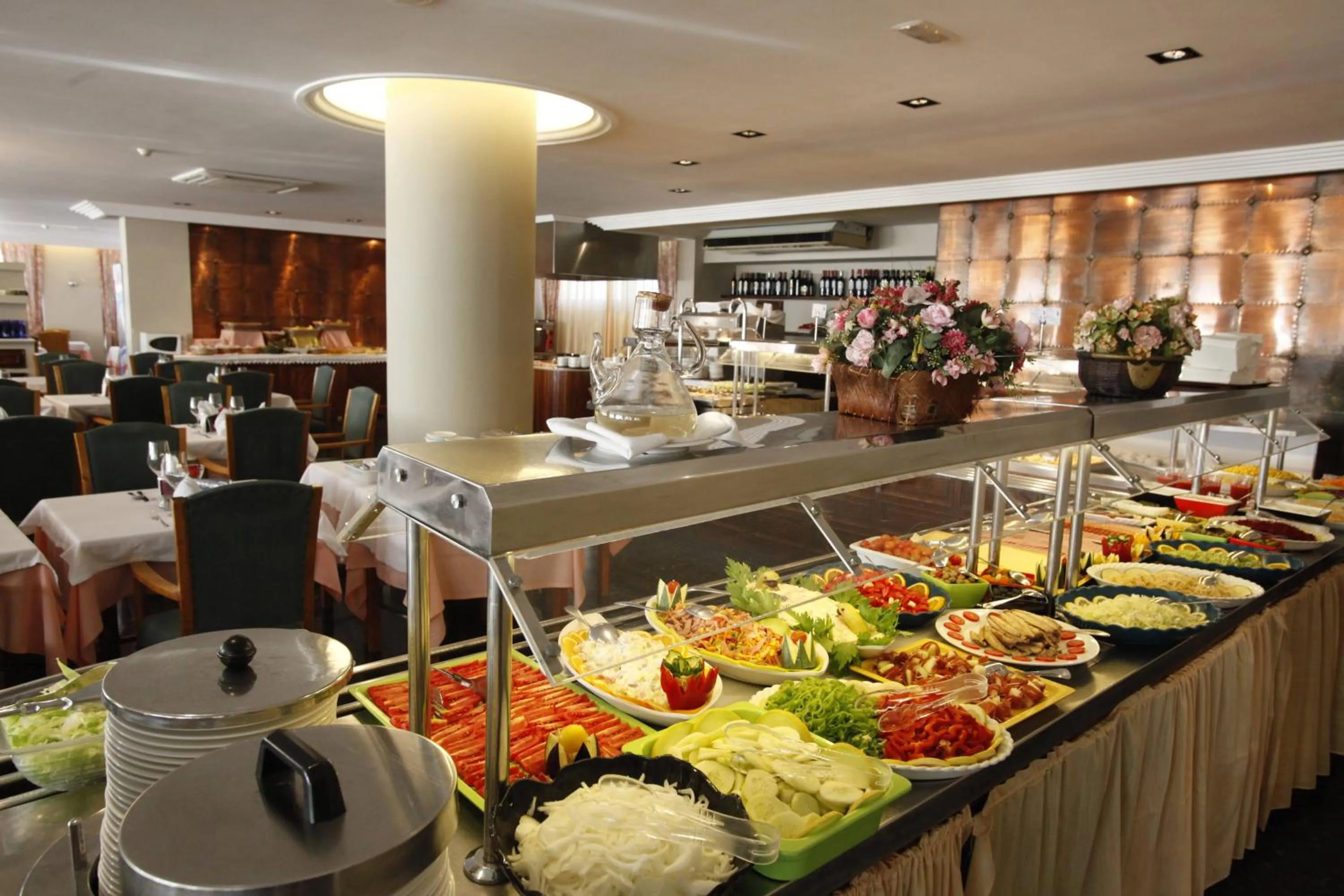 Restaurant/places to eat in Hotel Arenal