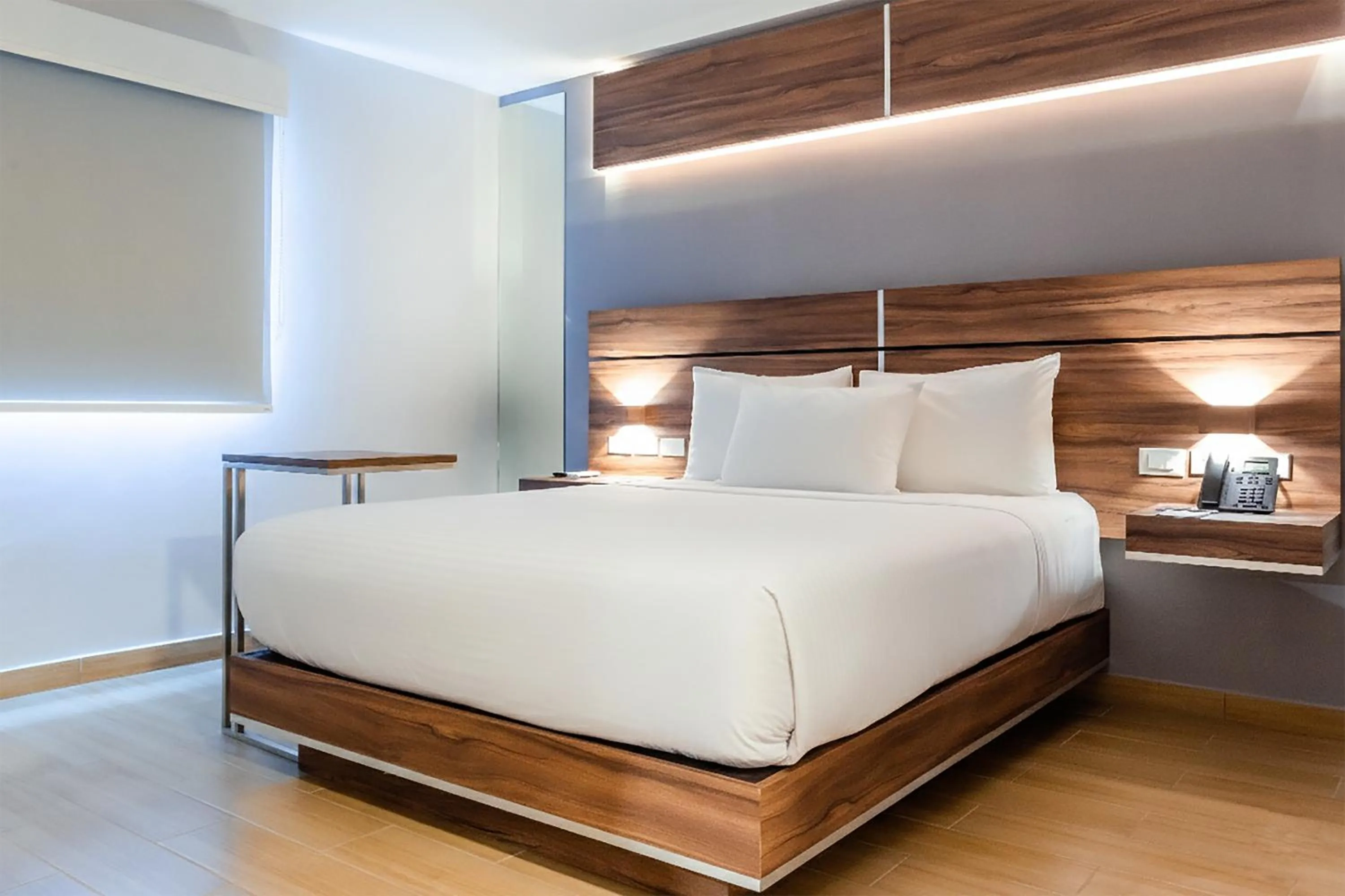 Bedroom, Bed in Sleep Inn Mexicali