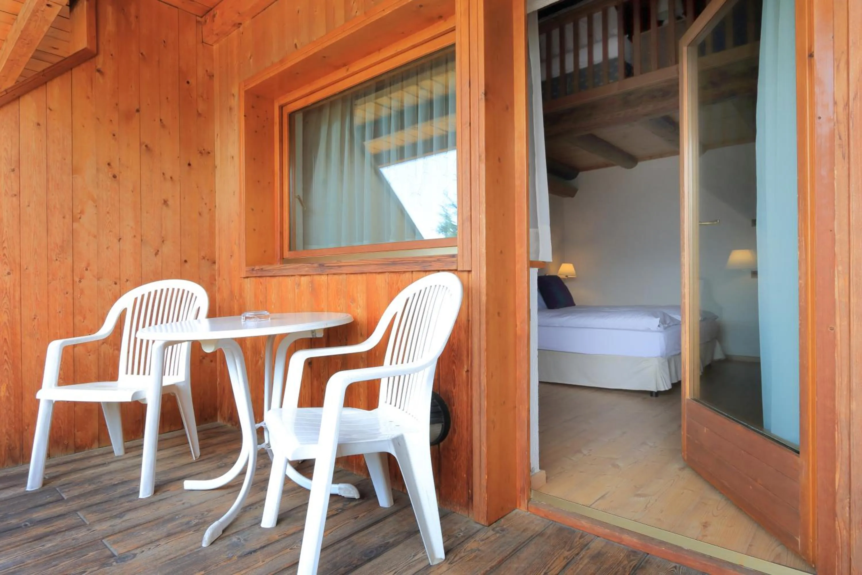 Balcony/Terrace, Bed in Park Hotel Bellacosta