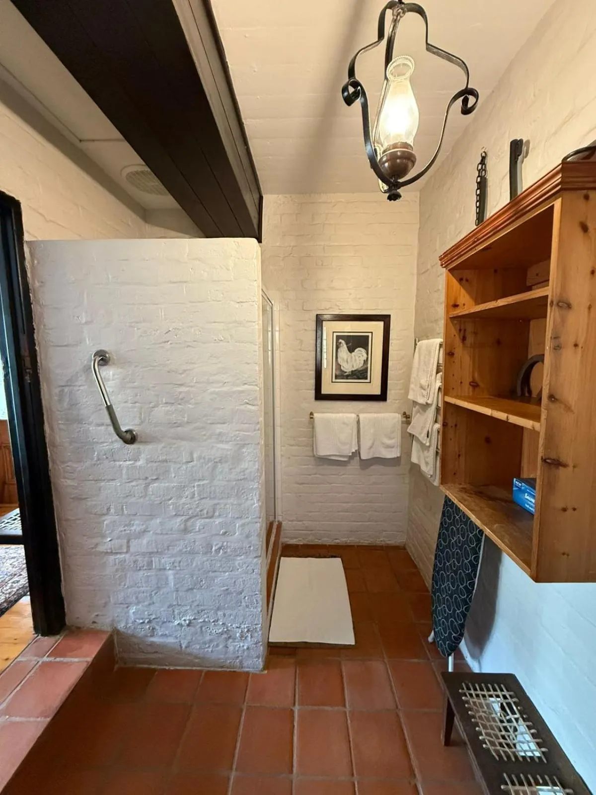 Bathroom in Forest Hall Guest House