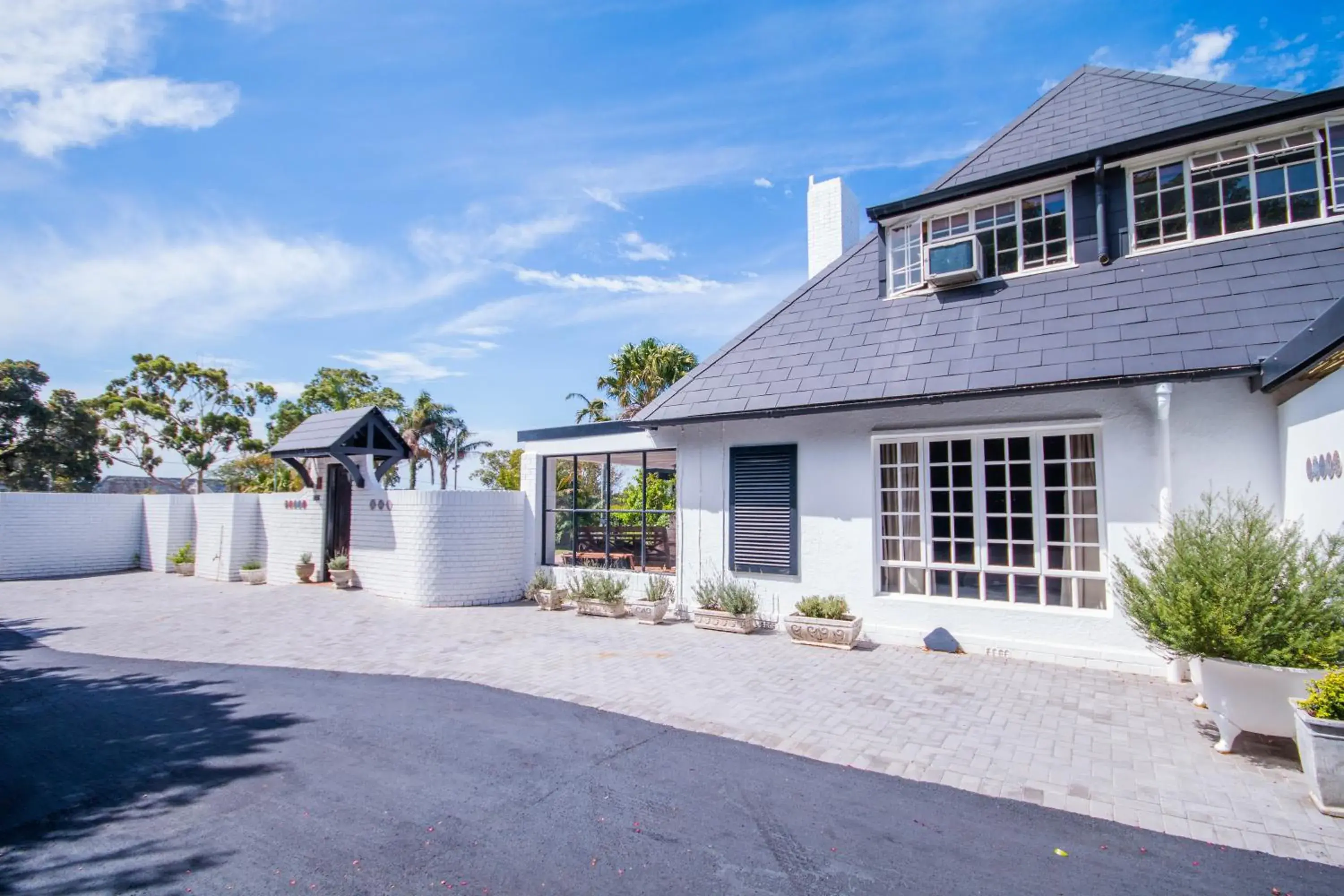 Property building in Forest Hall Guest House Property building in Forest Hall Guest House