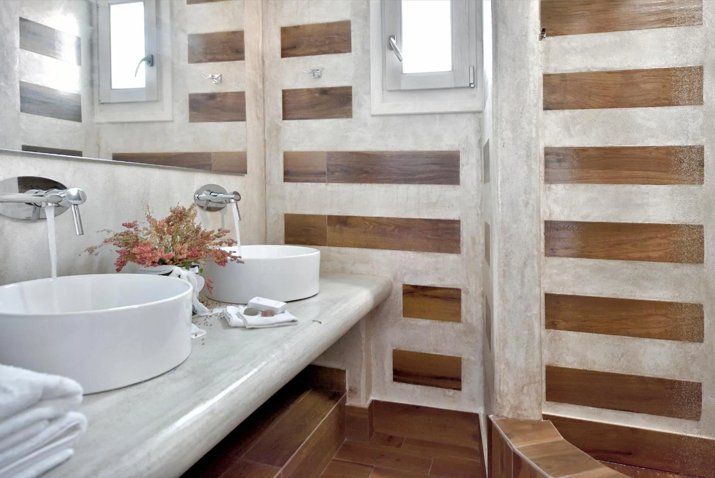 Property building in Jenny's Summer Houses