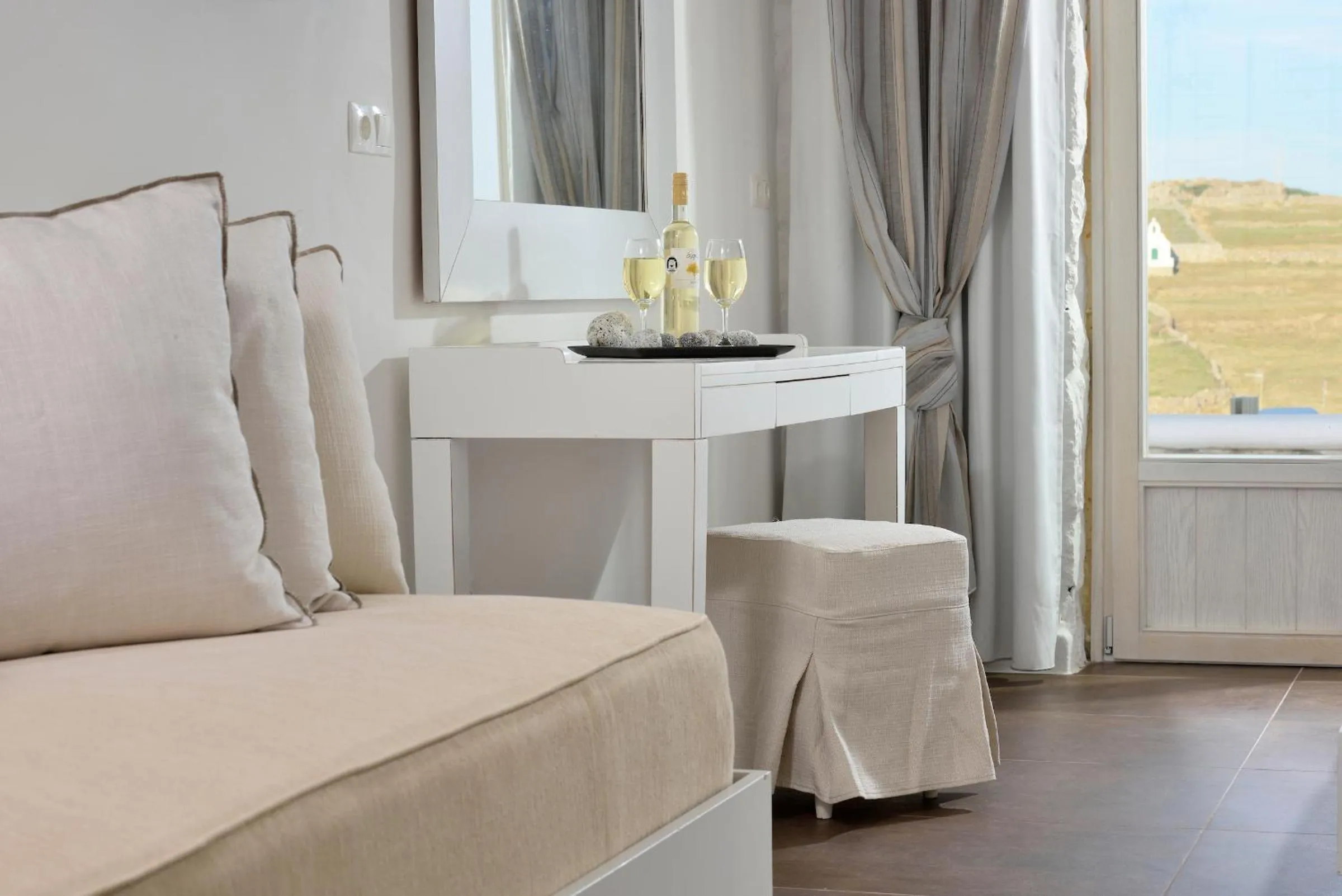 Property building, Bed in Jenny's Summer Houses