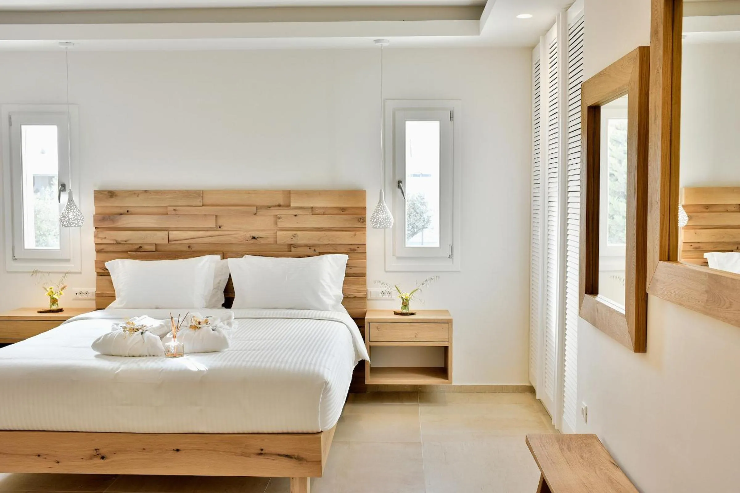 Property building, Bed in Jenny's Summer Houses