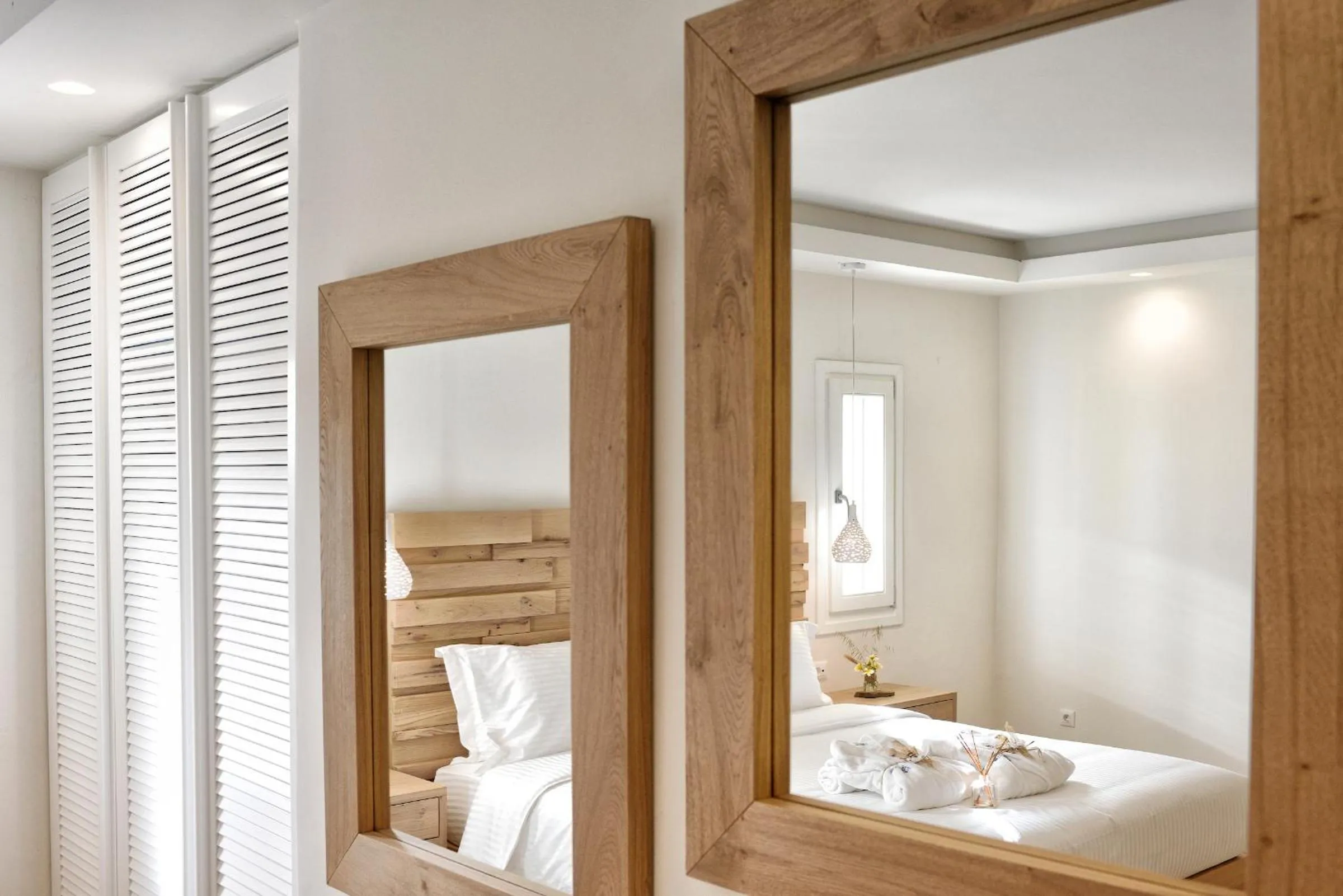 Property building in Jenny's Summer Houses