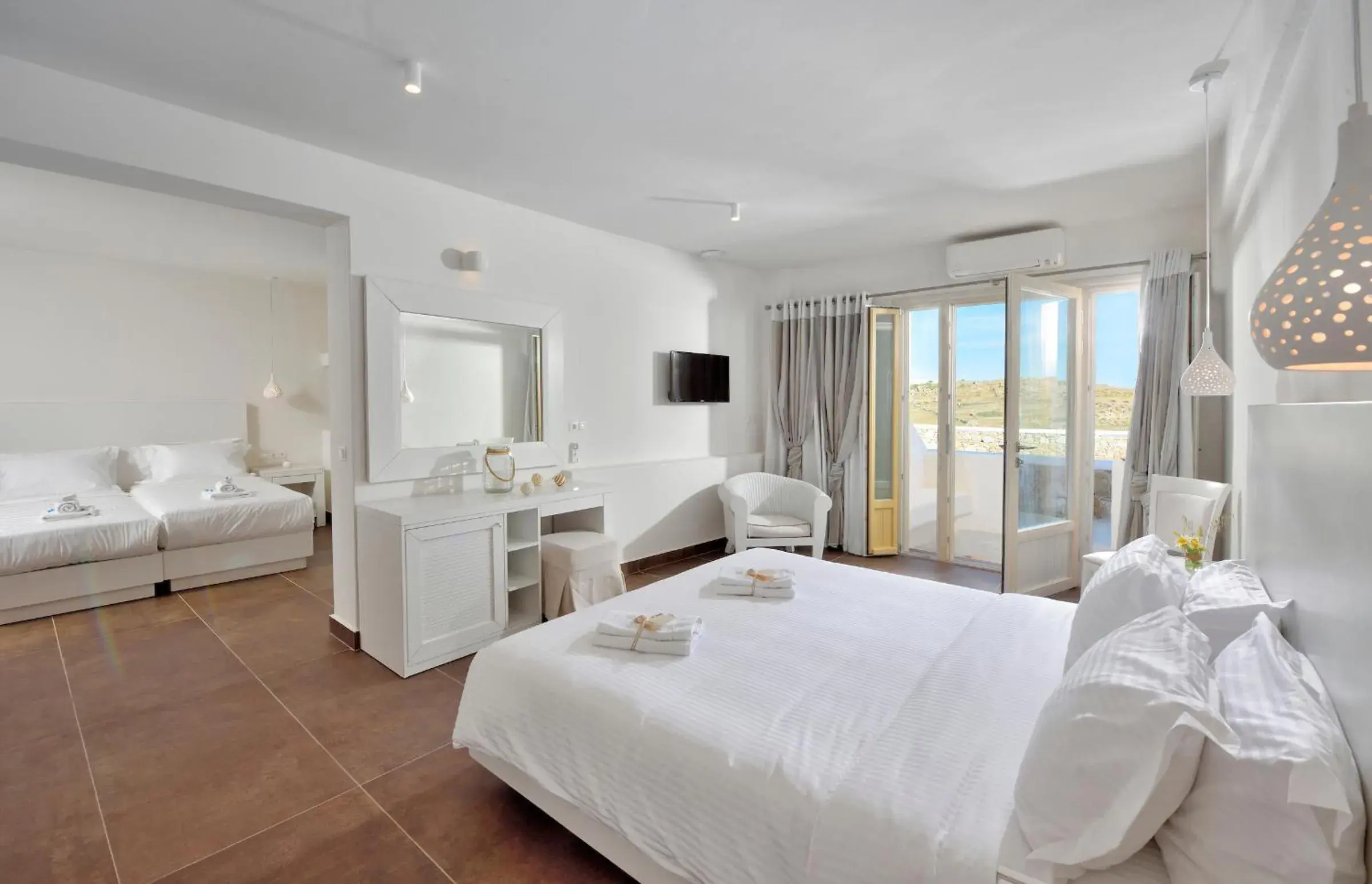 Property building, Bed in Jenny's Summer Houses Property building, Bed in Jenny's Summer Houses