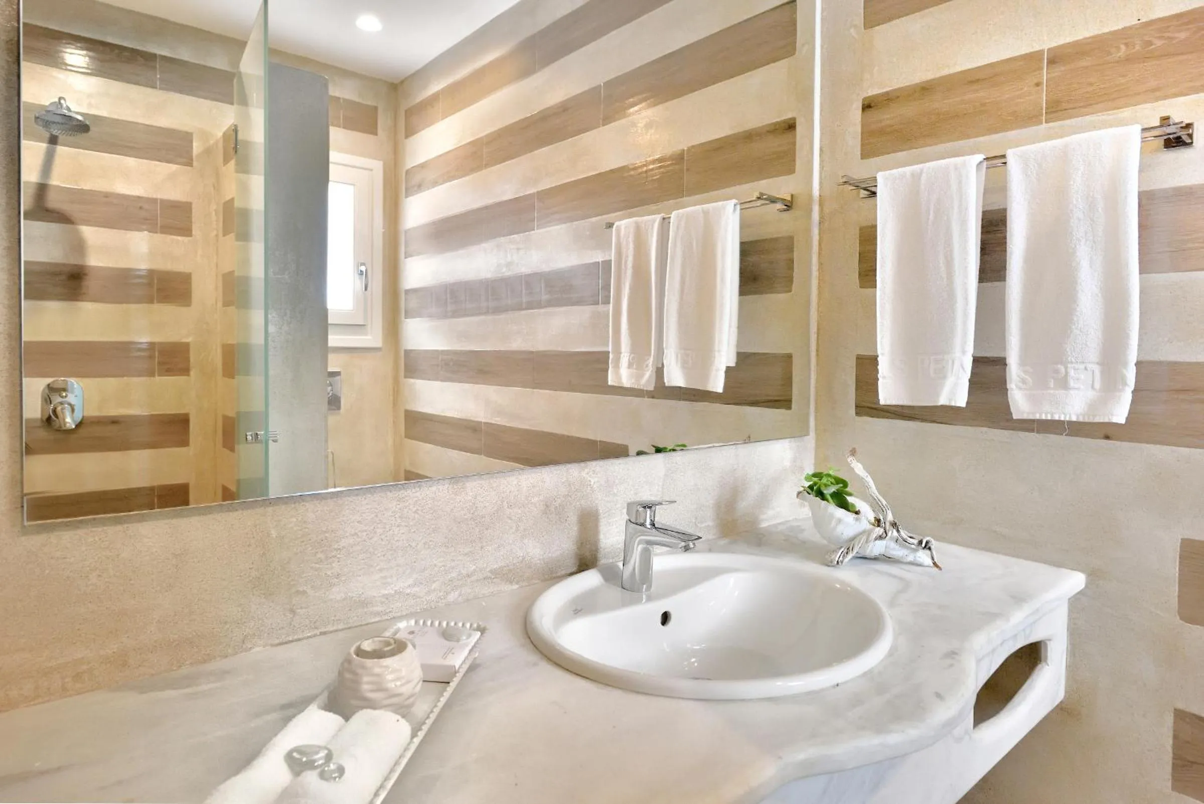 Bathroom in Jenny's Summer Houses