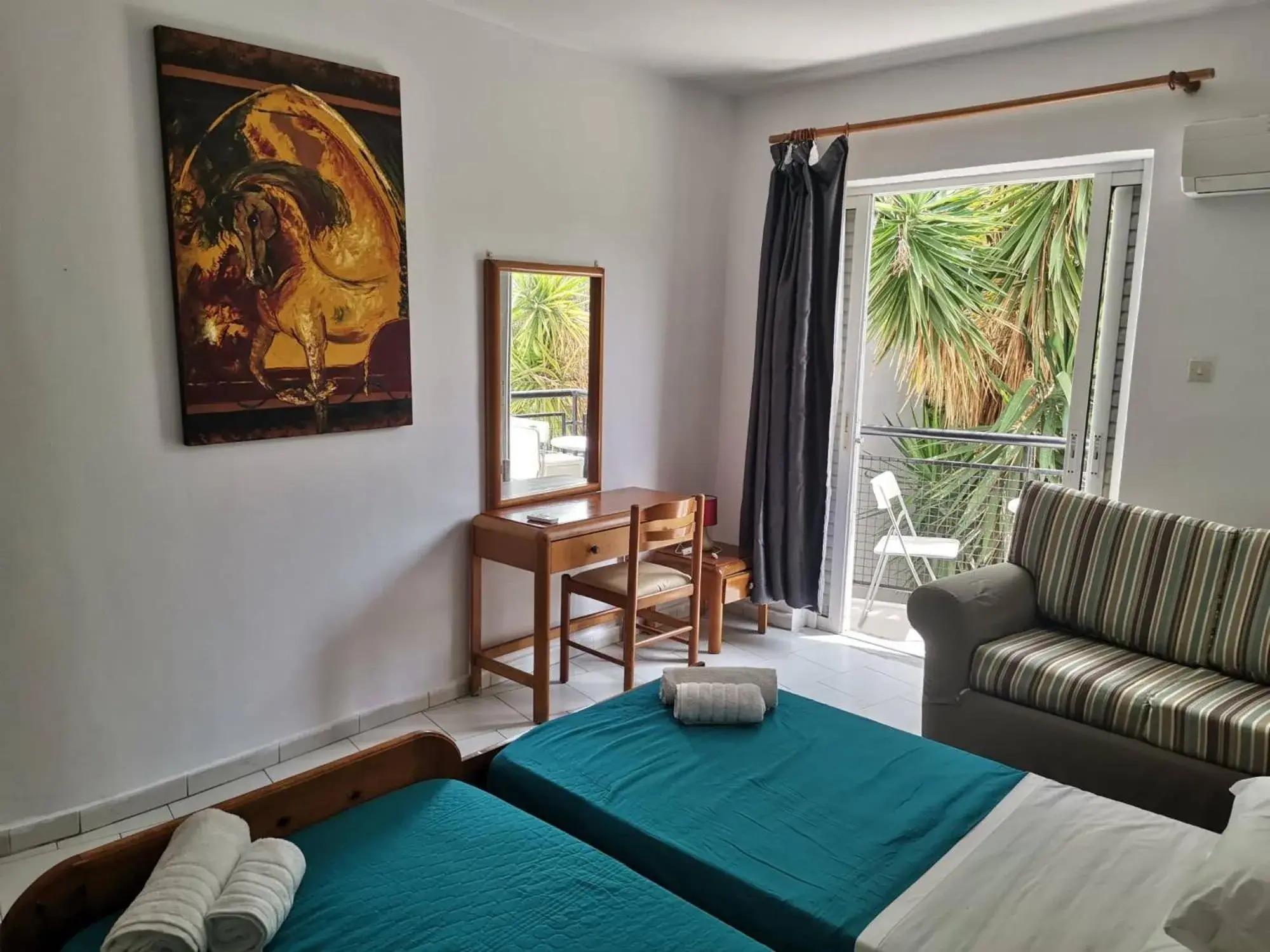 Standard Twin Room with Sea View in Pantheon Apartments Kos Town Standard Twin Room with Sea View in Pantheon Apartments Kos Town