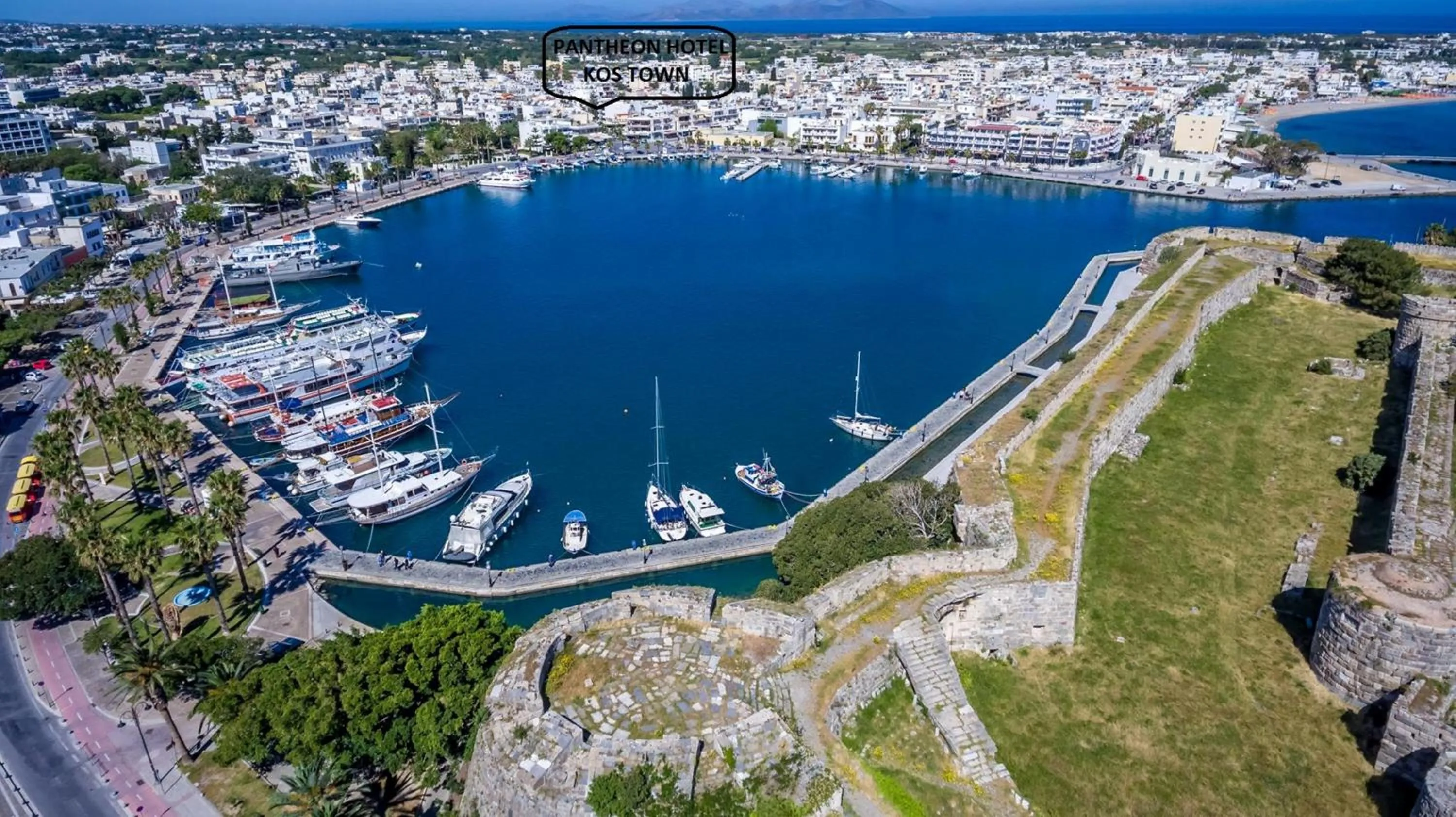 Restaurant/places to eat in Pantheon Apartments Kos Town