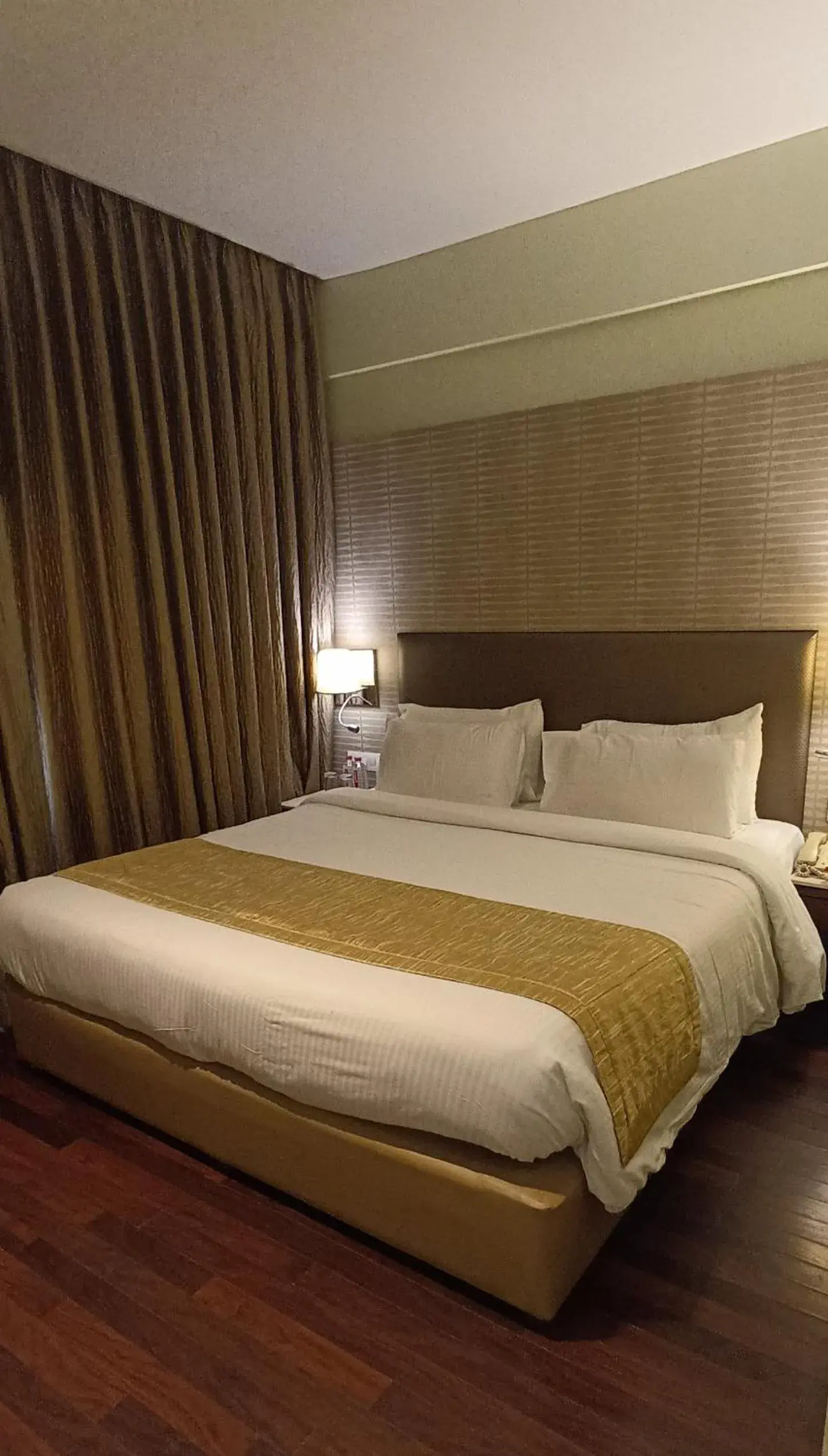 Bed in Royal Orchid Central Vadodara Bed in Royal Orchid Central Vadodara