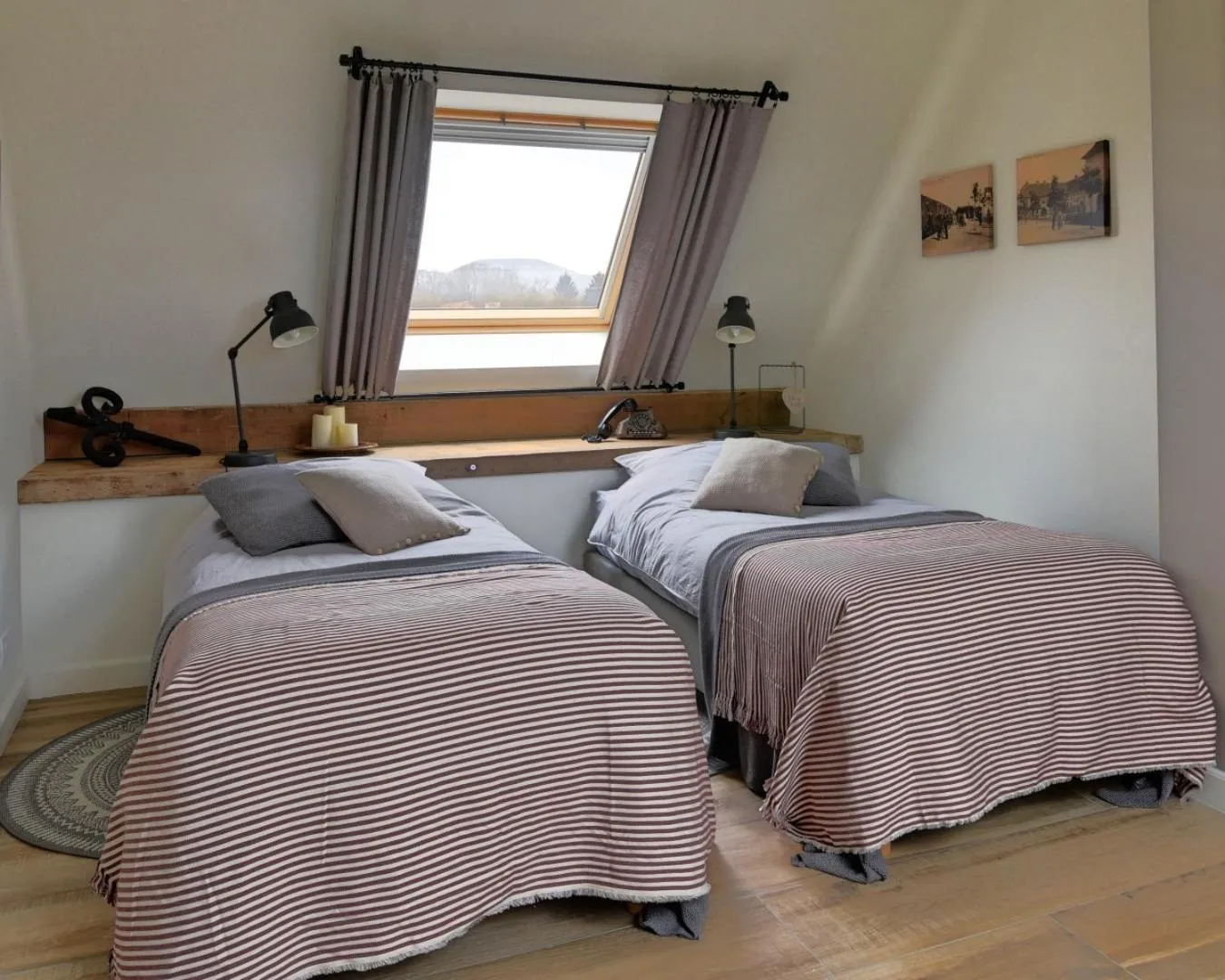 Bedroom, Bed in B&B Eikenlaan 12