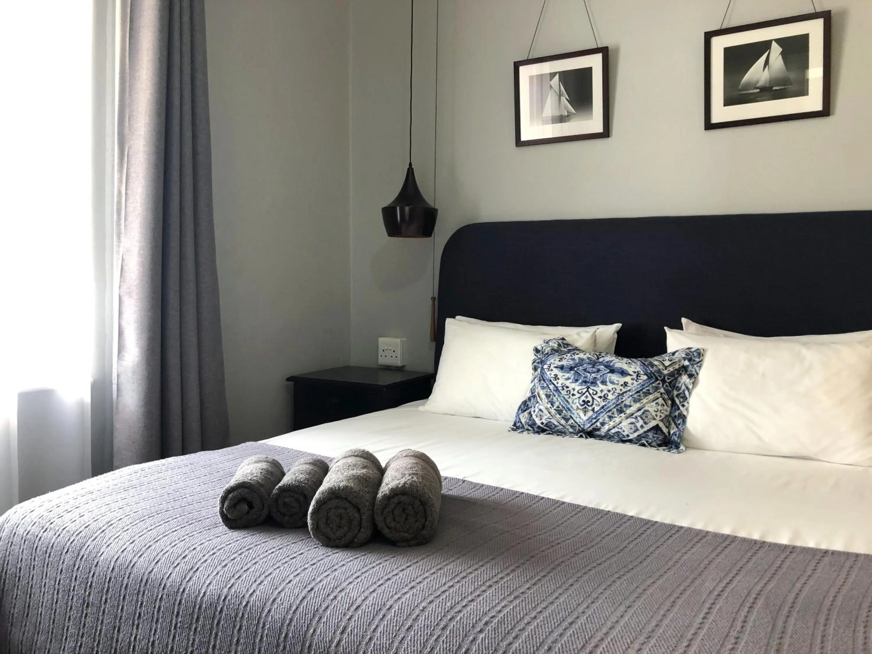 Bed in At The Loerie