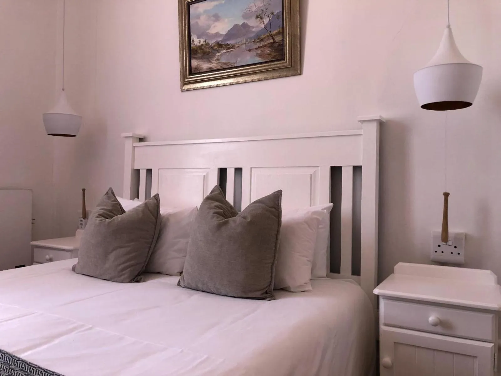 Bed in At The Loerie