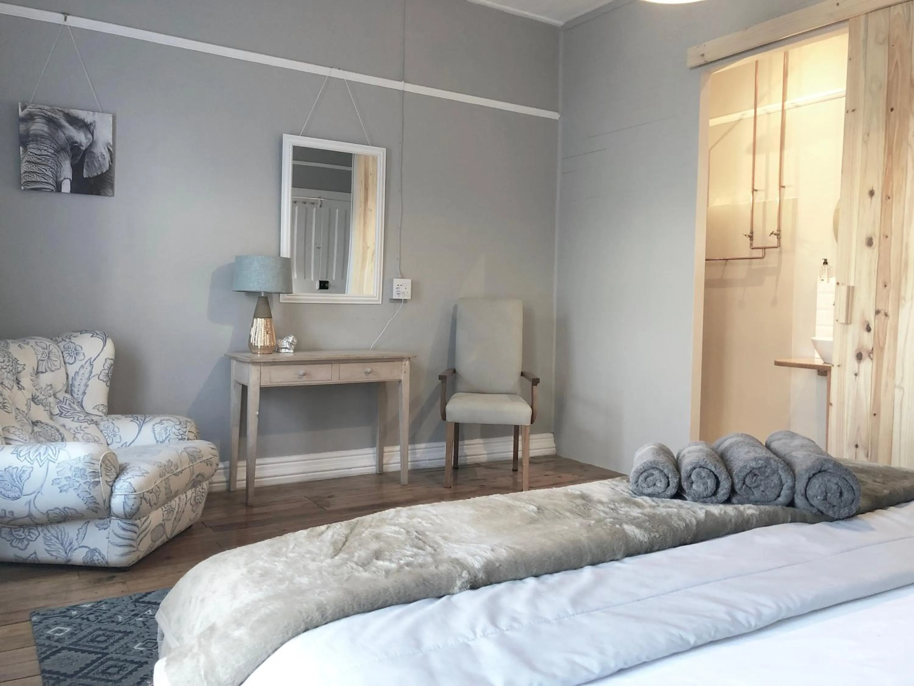 Bed in At The Loerie