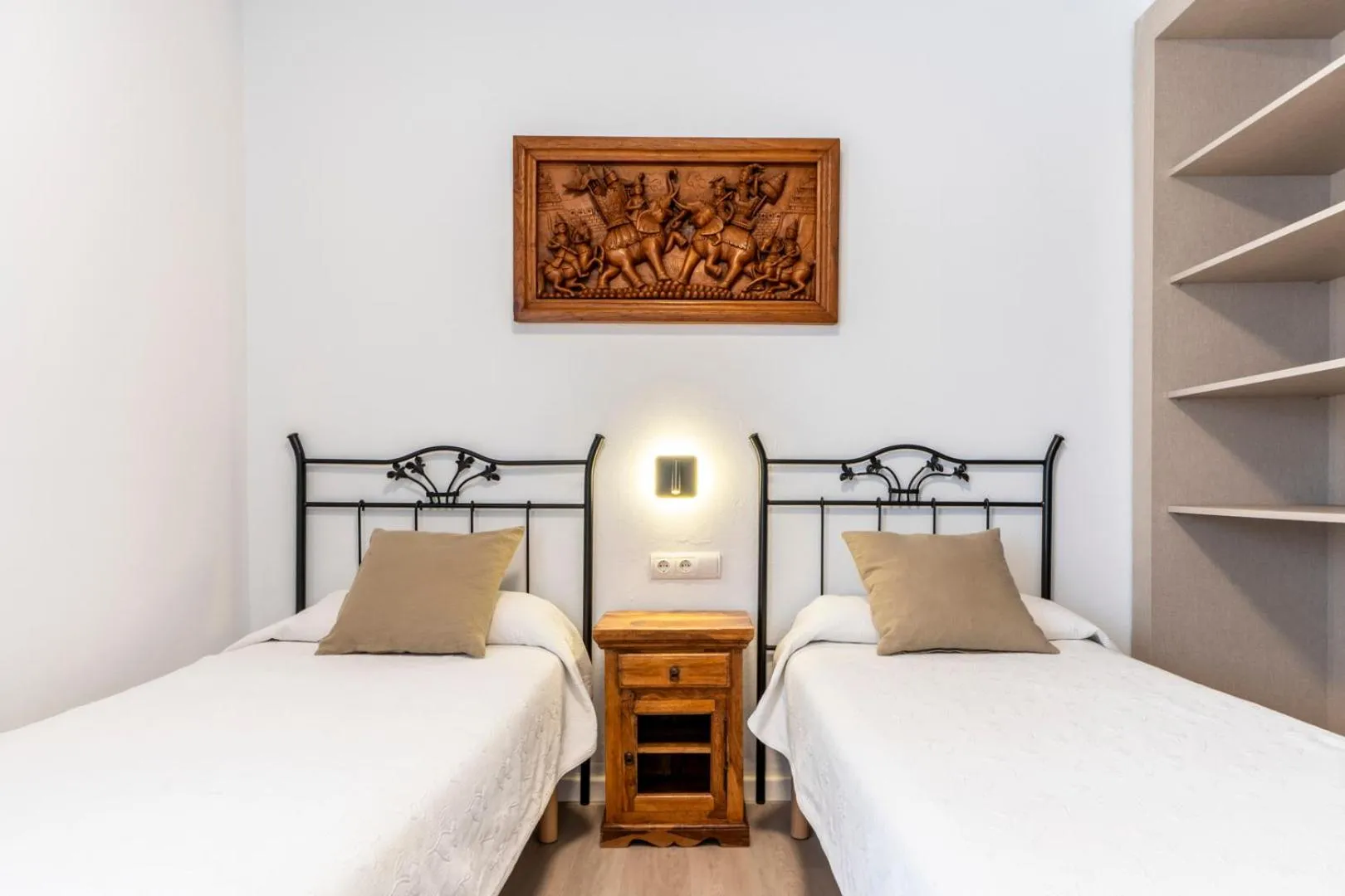 Bedroom, Bed in Apartamentos Cel Blau