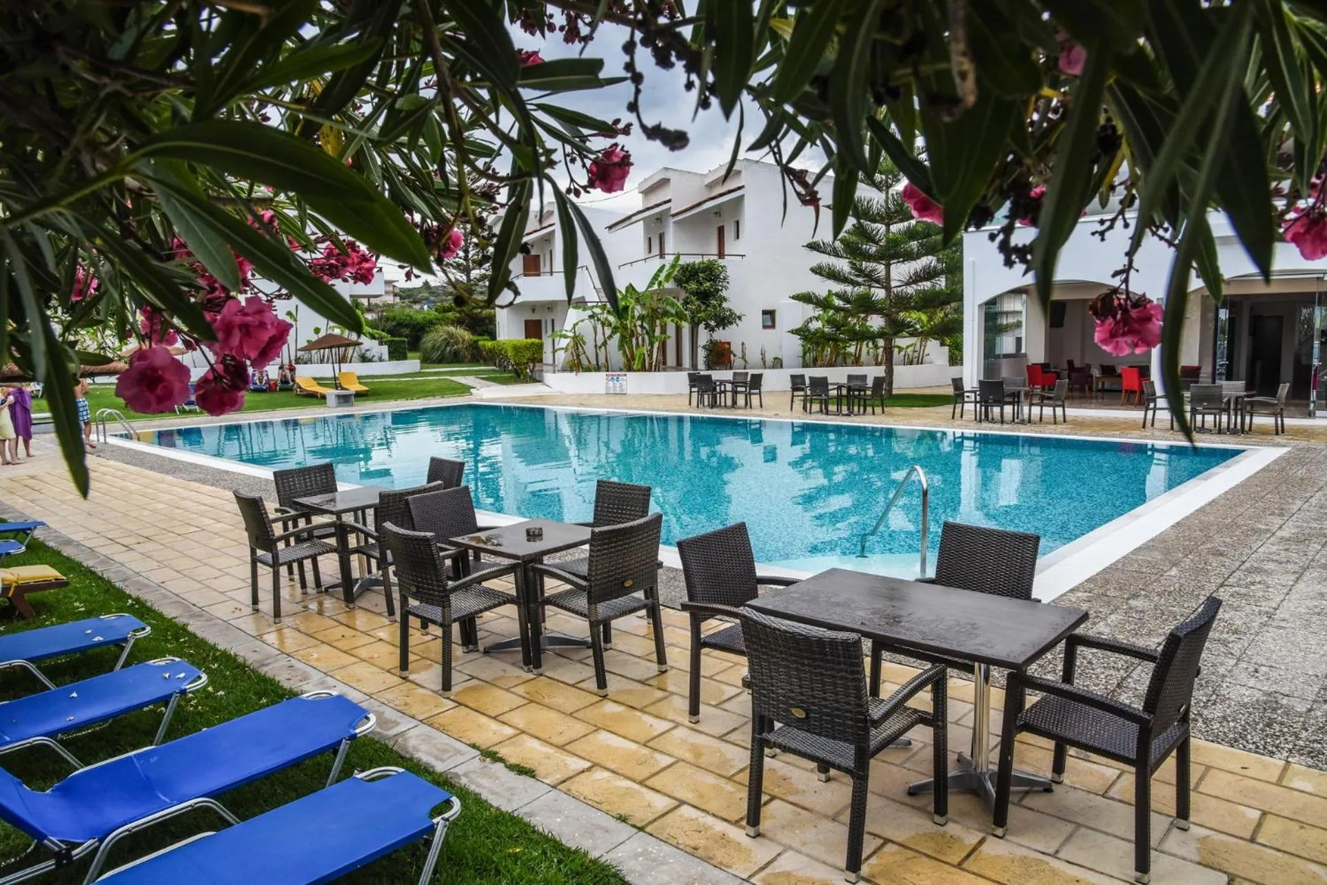 Swimming pool in Vallian Village Hotel