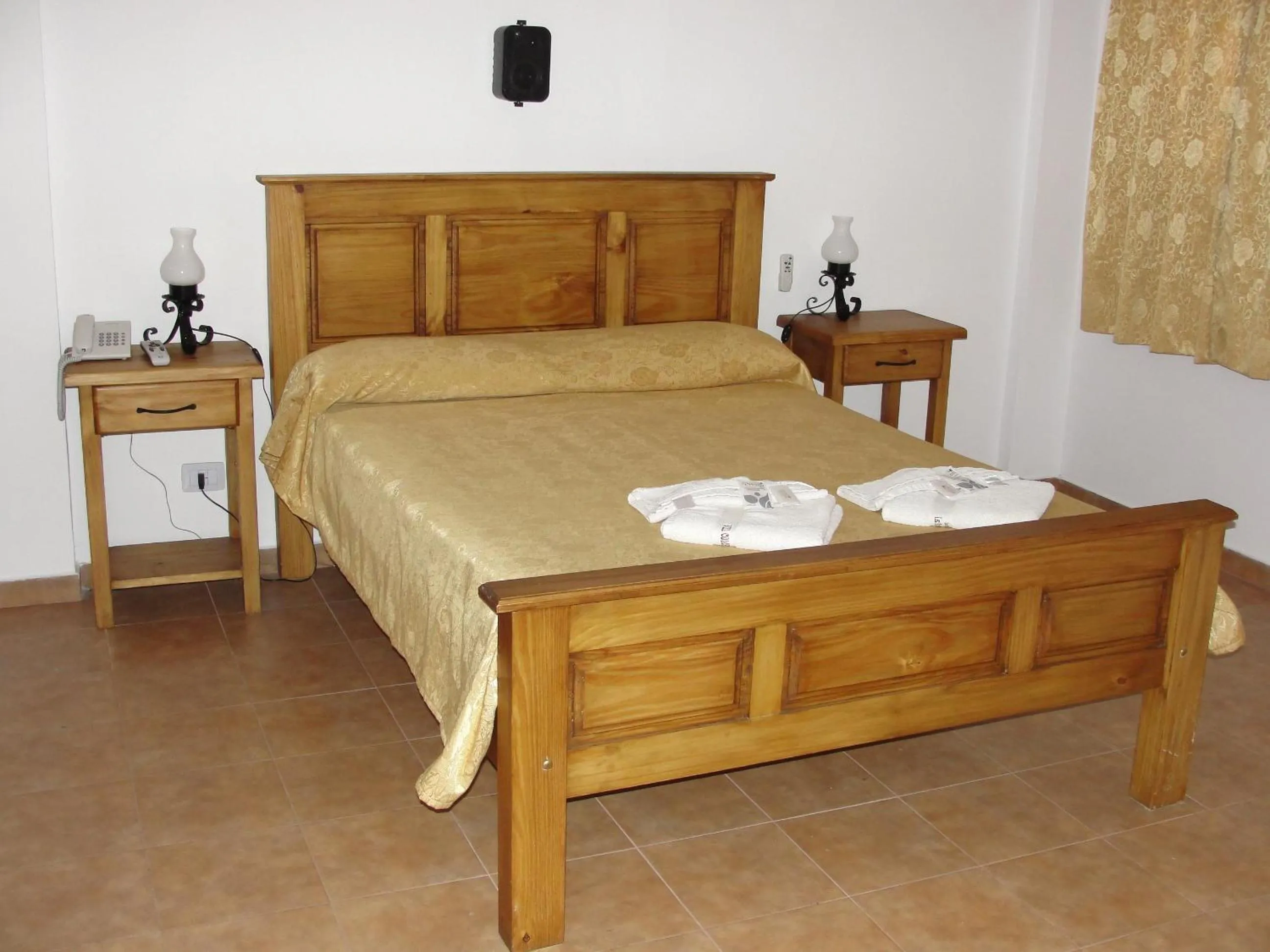 Bed in Hotel Colonial