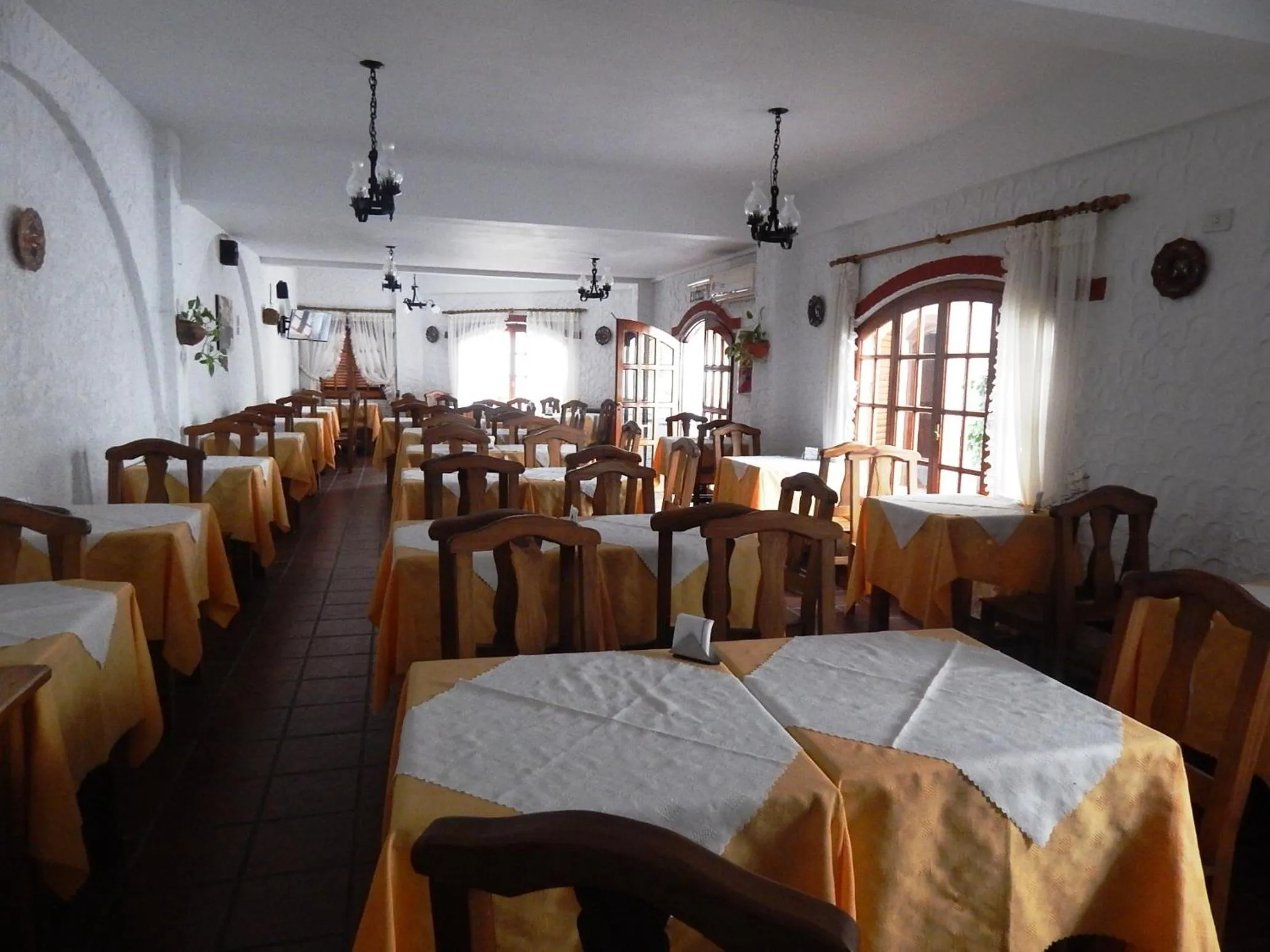 Day in Hotel Colonial