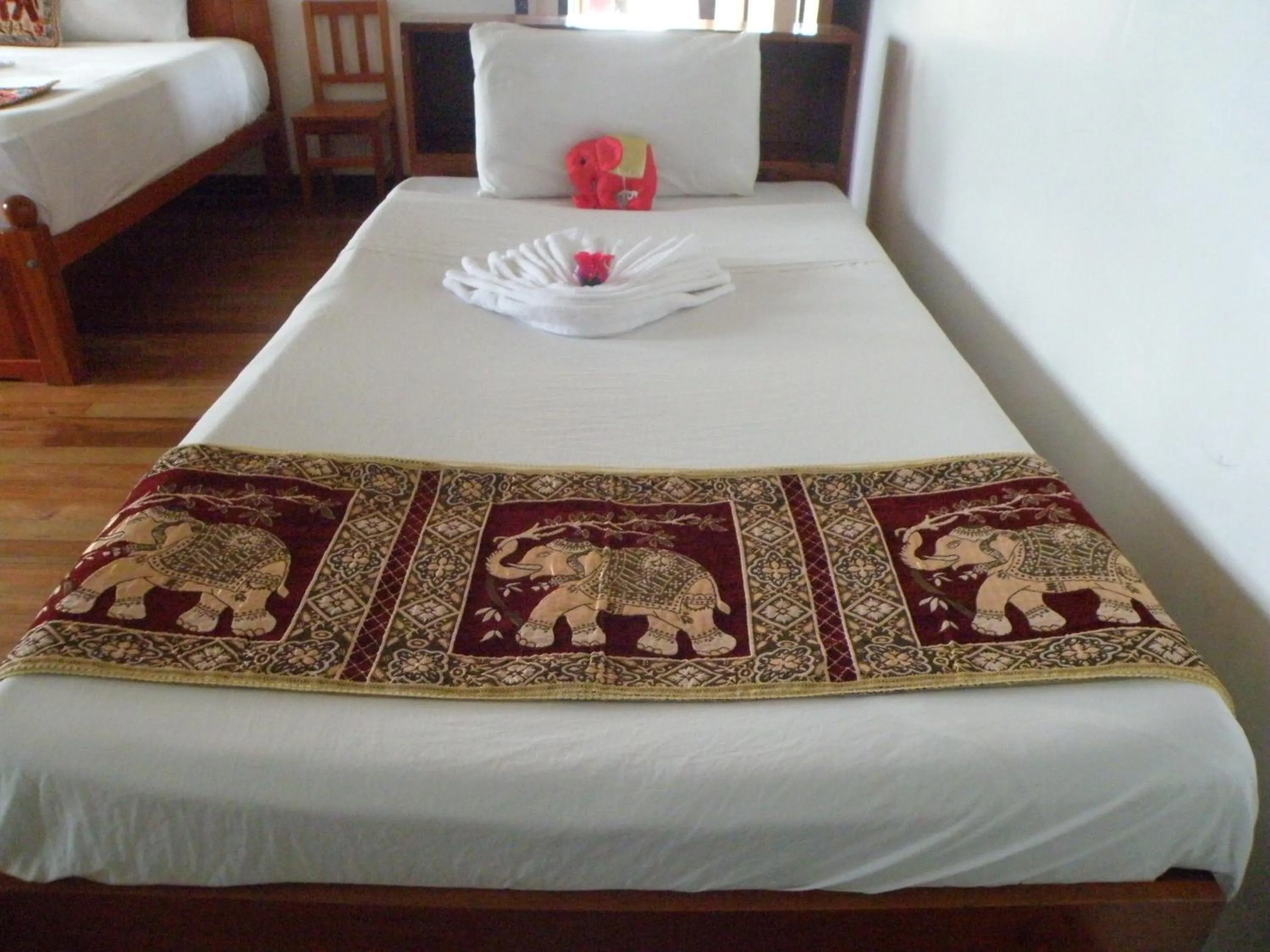Bed in Tagimoucia House Hotel