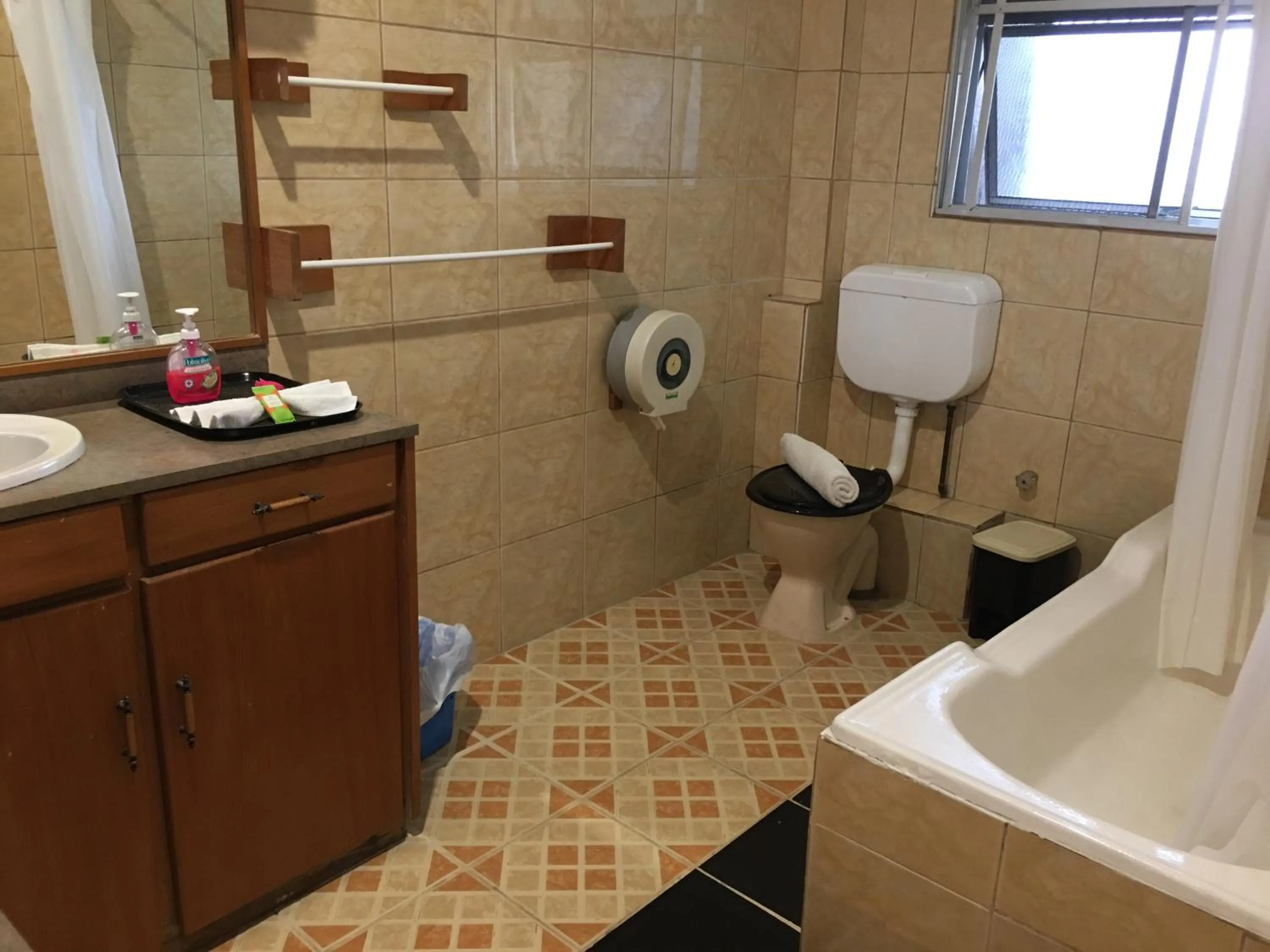 Tagimoucia House Hotel