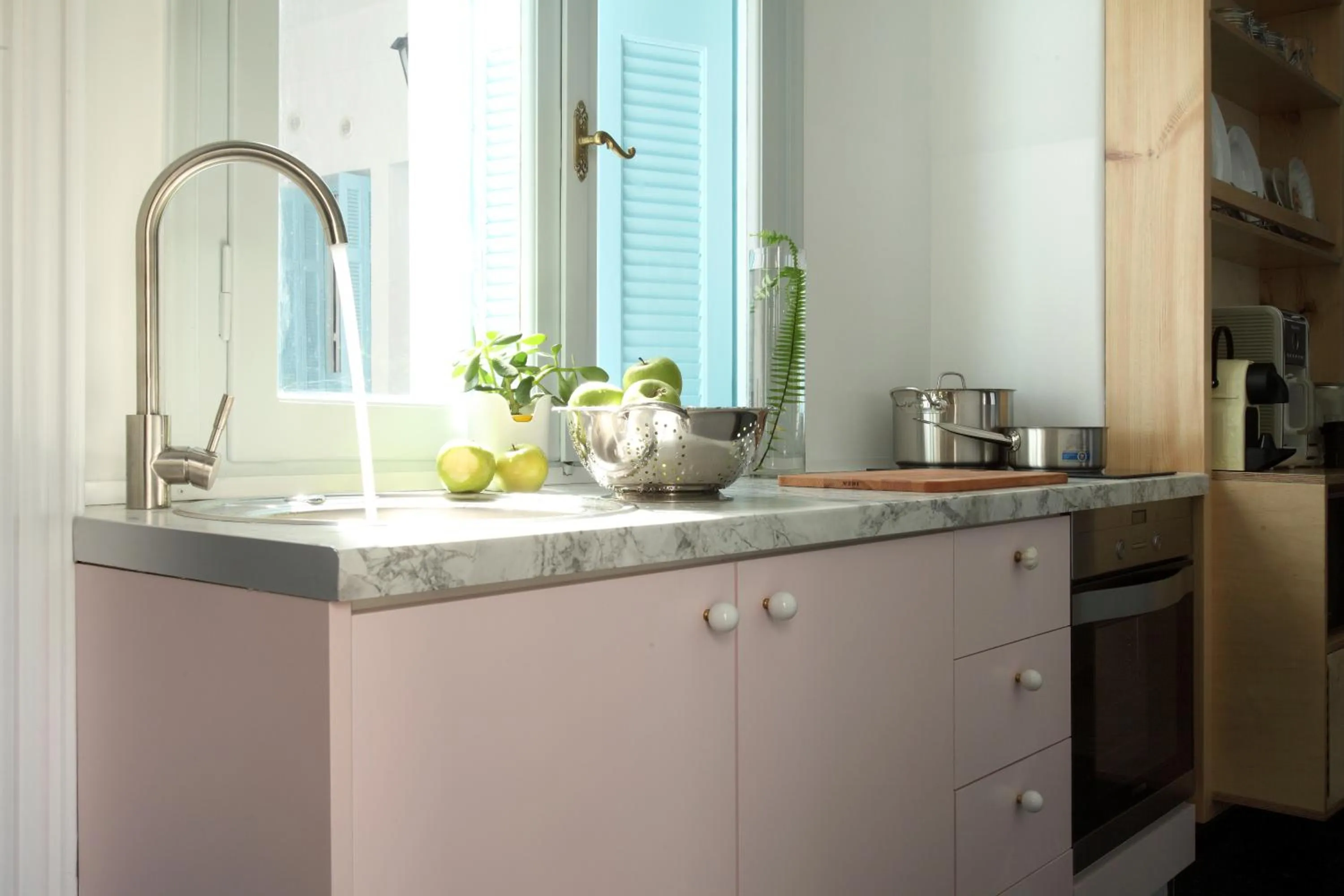 Coffee/tea facilities in Live in Athens, THISEIO Historic House