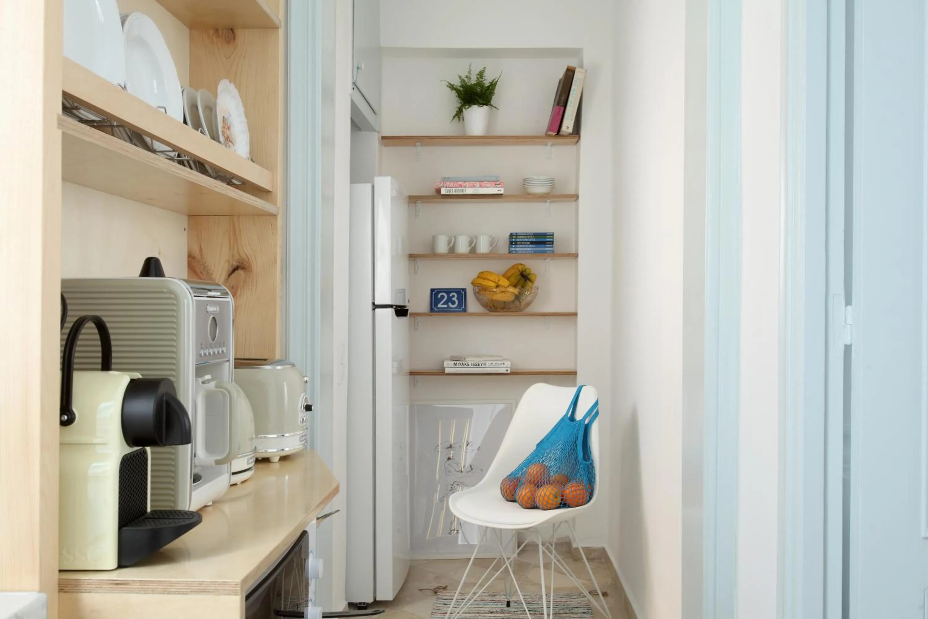 Kitchen or kitchenette in Live in Athens, THISEIO Historic House