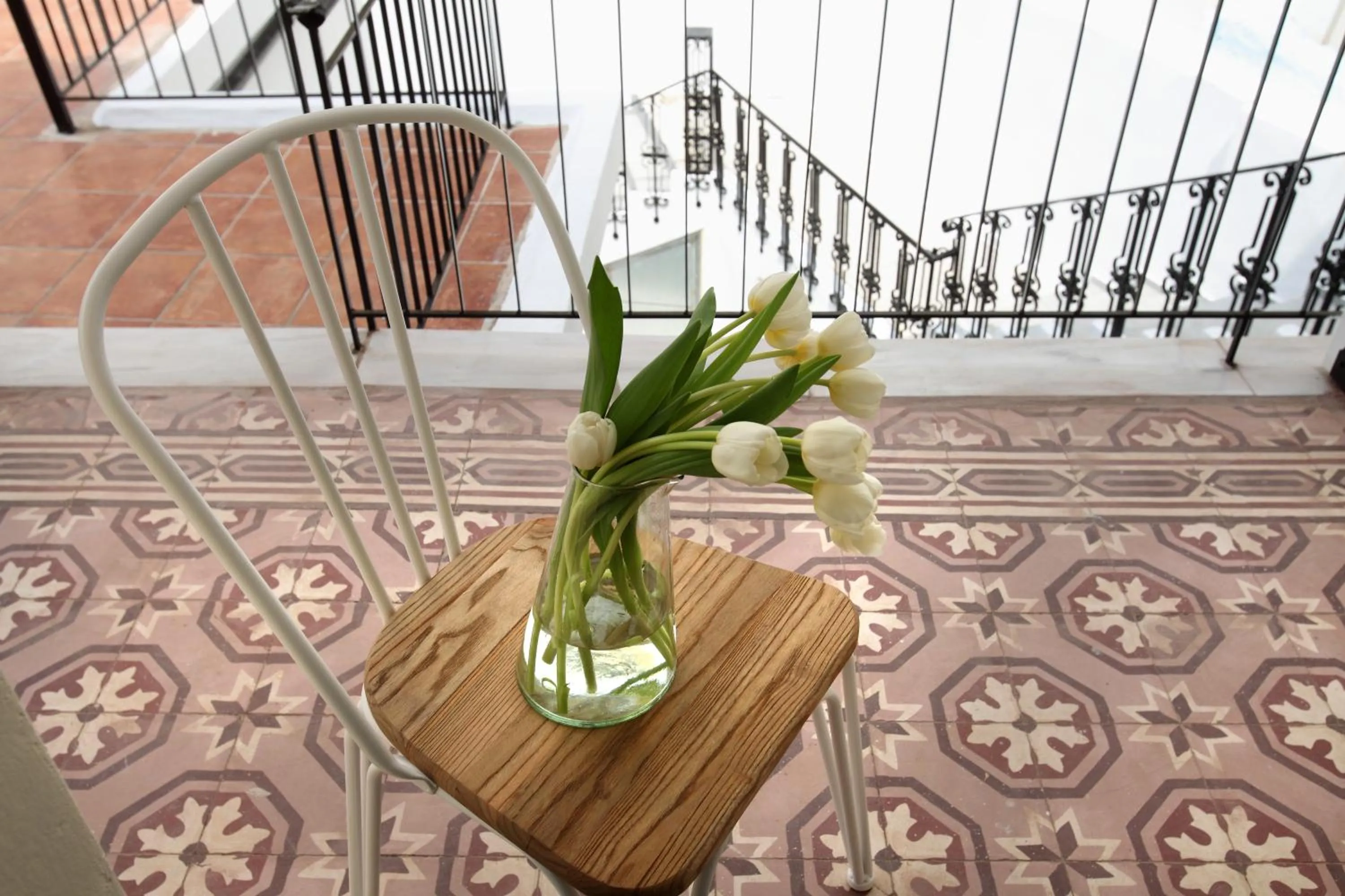 Patio in Live in Athens, THISEIO Historic House