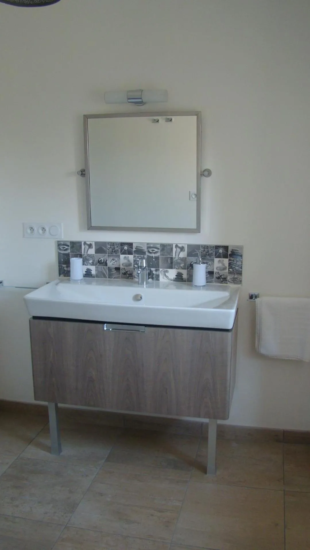 Bathroom in Manoir de la Ville Marie