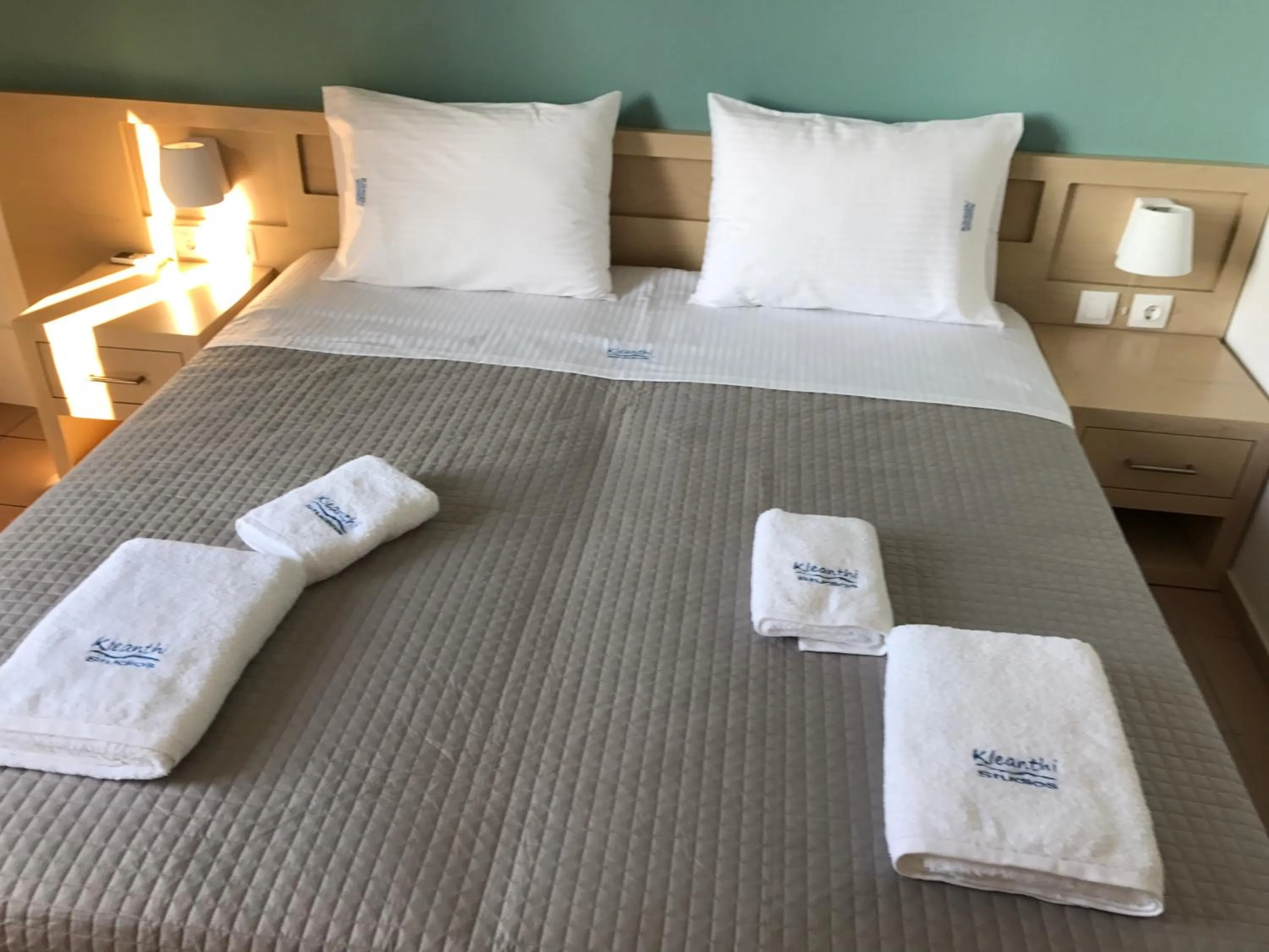 Bed in Kleanthi Studios