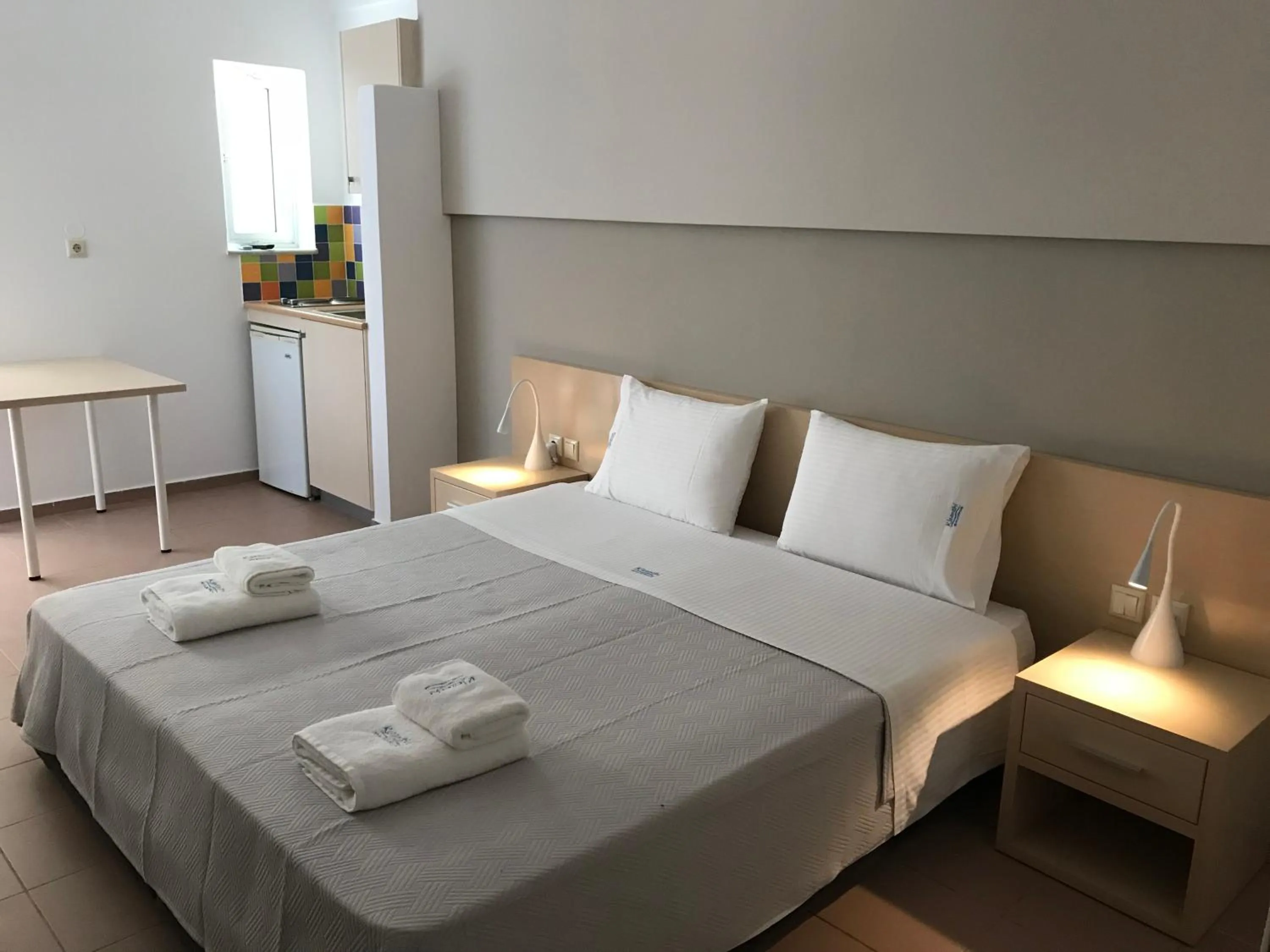 Bed in Kleanthi Studios