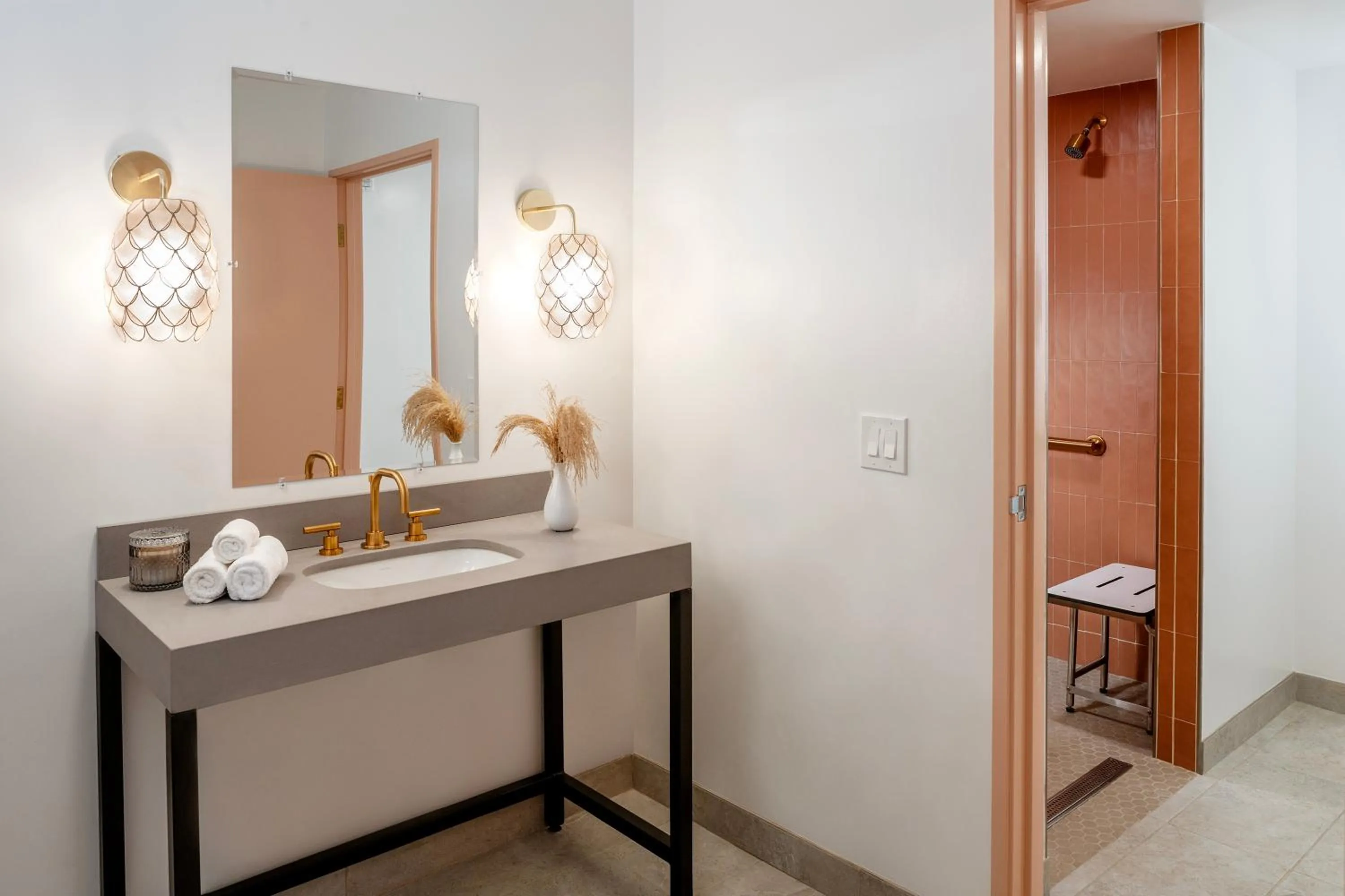 Bathroom in Cardiff By The Sea Lodge