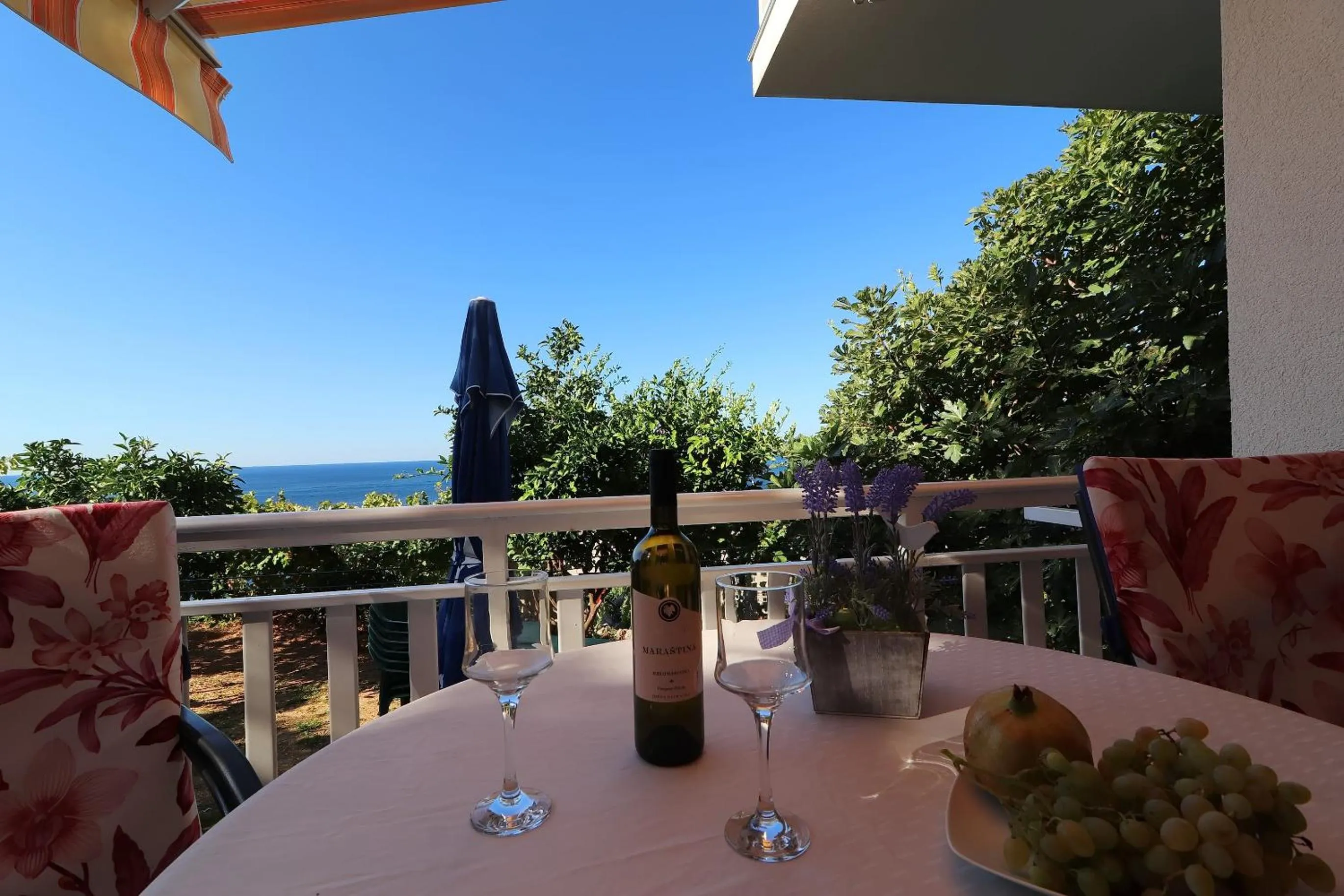 Balcony/Terrace in Seaside Apartments Hrkać