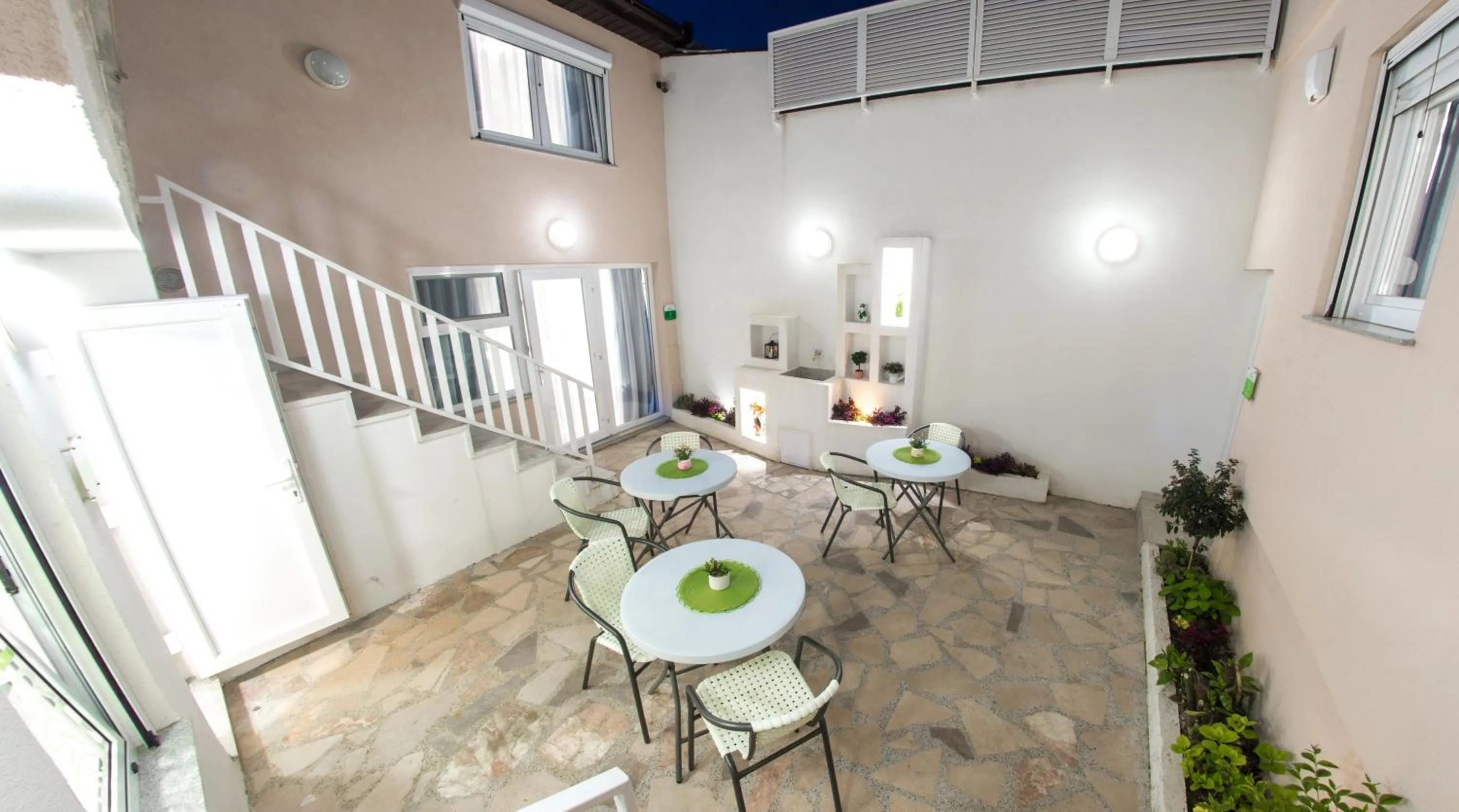 Balcony/Terrace in Five Rivers Rooms