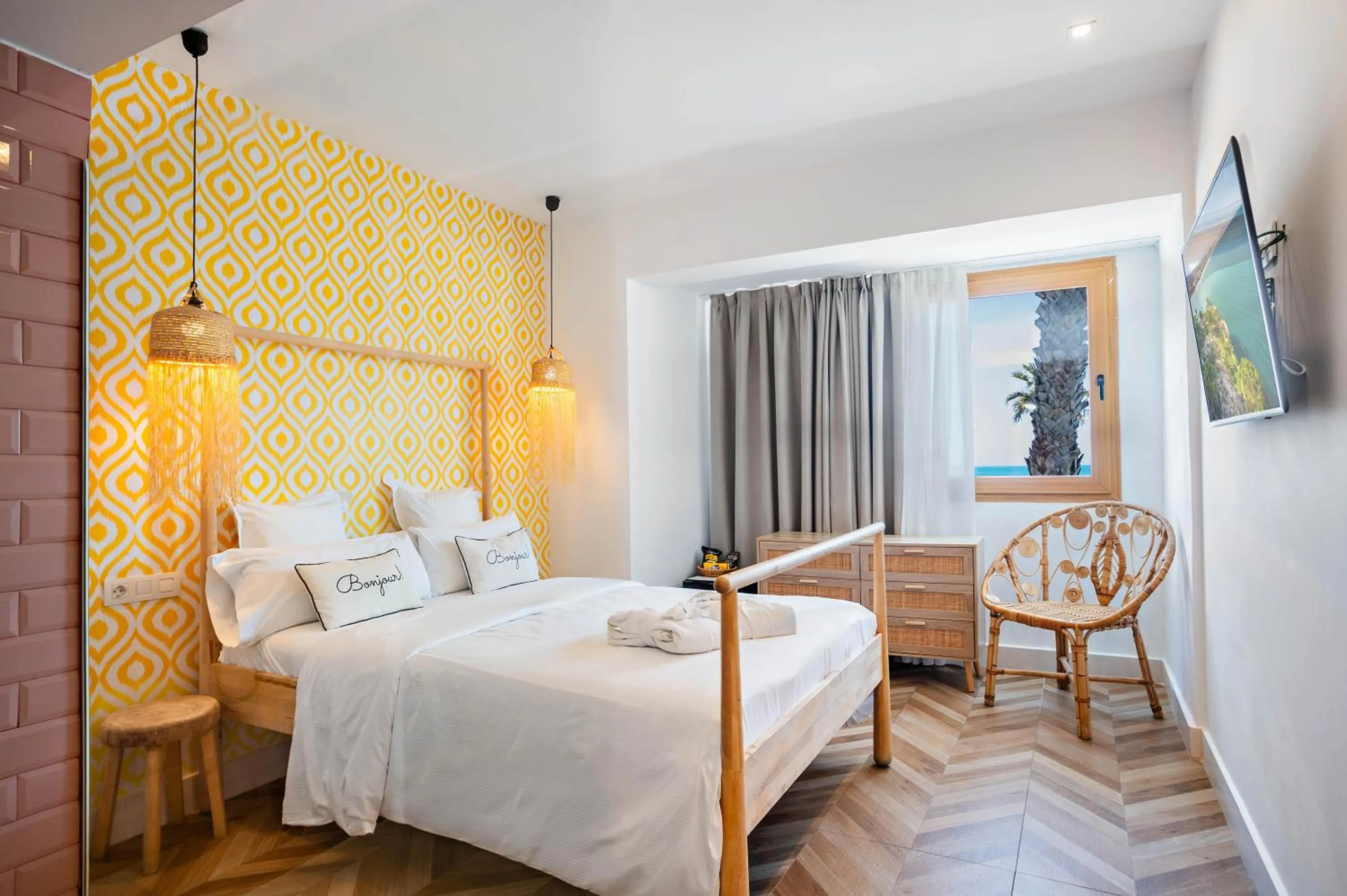 Shower, Bed in Duna Hotel Boutique