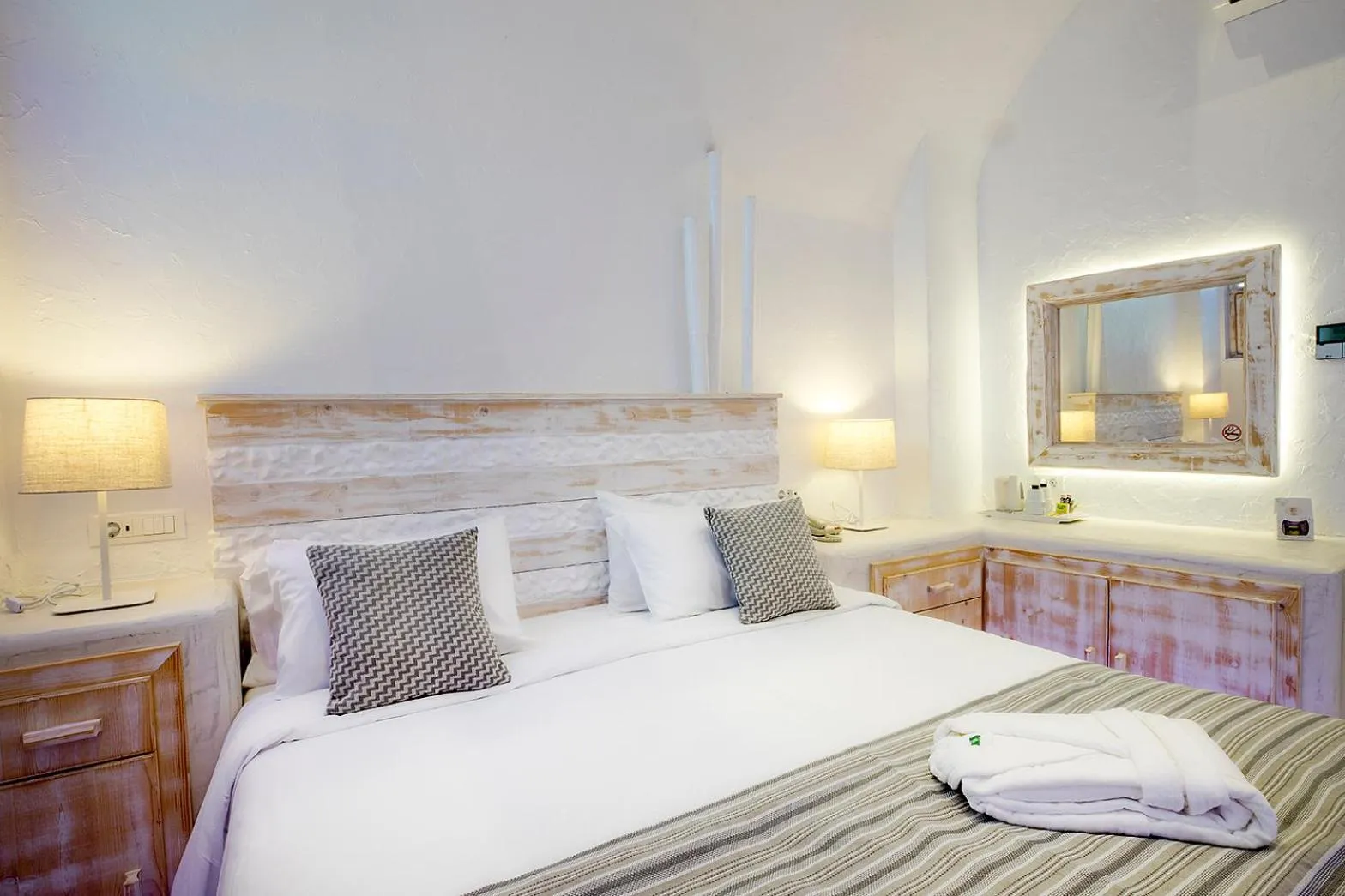 Bed in Rhodos Horizon Blu-Adults Only