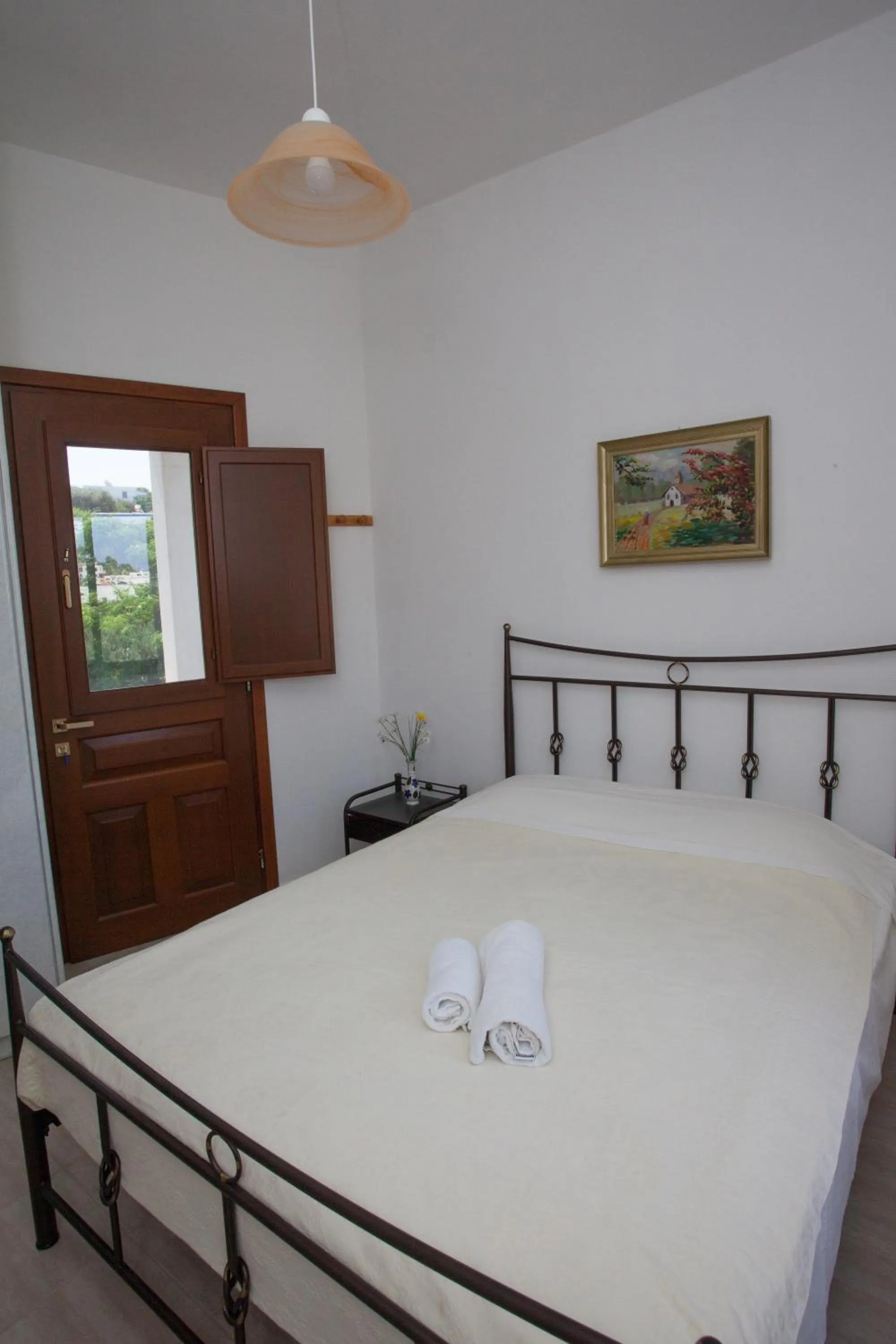 Bed in Villa Zacharo