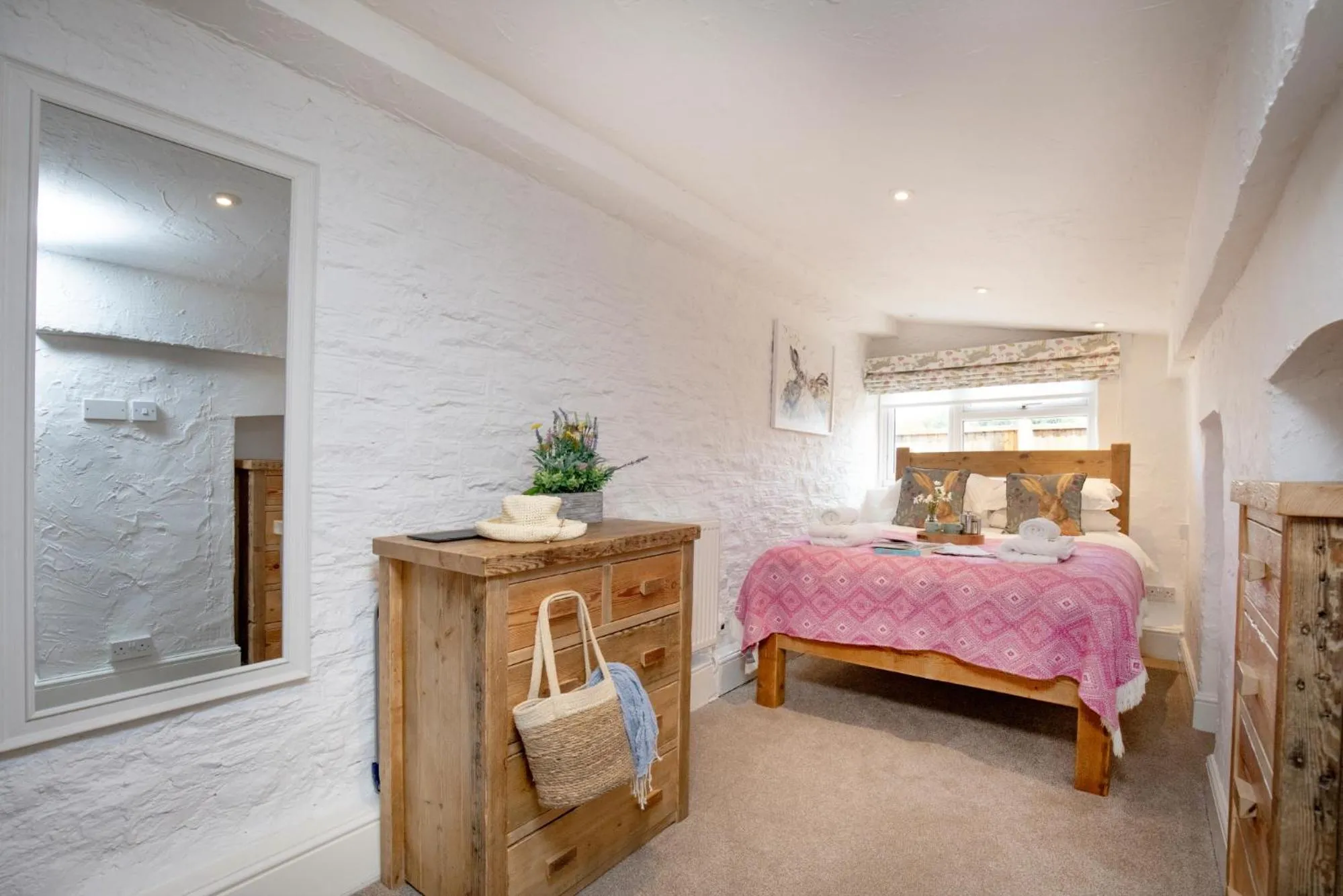 Bed in Jasmine Cottage